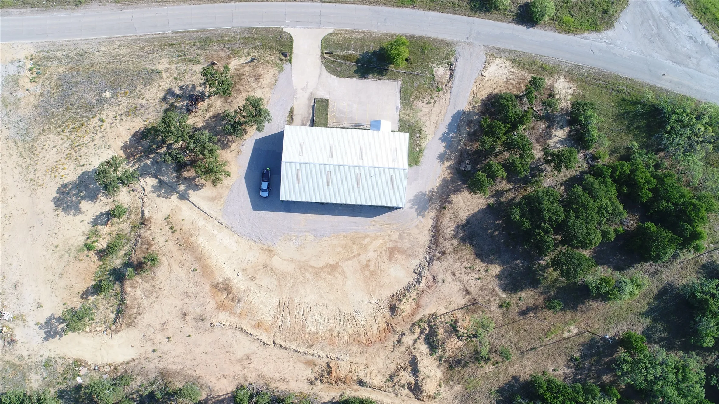 Industrial For Sale in Palo Pinto County , 411 Lee, Mineral Wells, Texas 76066, 0, 0, Garage spaces, 0 Sqft, built in 2010, Preowned, mls#21198332, Real Estate Agent in Mineral Wells, Homes For Sale in Palo Pinto county, Homes For Sale in Mineral Wells, Realtor in Mineral Wells Texas, Real Estate Brokerage Independent Realty Texas, Luminita Cordes Realtor