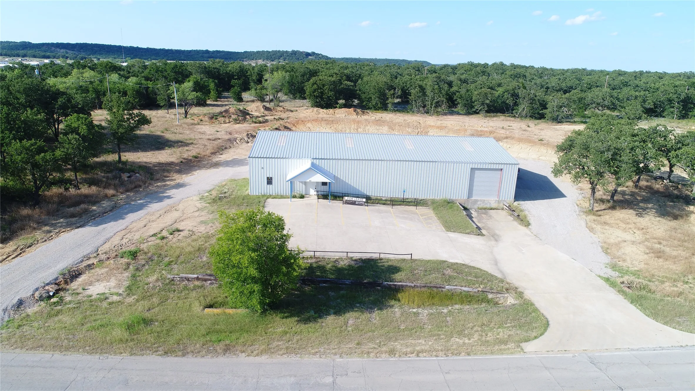 Industrial For Sale in Palo Pinto County , 411 Lee, Mineral Wells, Texas 76066, 0, 0, Garage spaces, 0 Sqft, built in 2010, Preowned, mls#21198332, Real Estate Agent in Mineral Wells, Homes For Sale in Palo Pinto county, Homes For Sale in Mineral Wells, Realtor in Mineral Wells Texas, Real Estate Brokerage Independent Realty Texas, Luminita Cordes Realtor