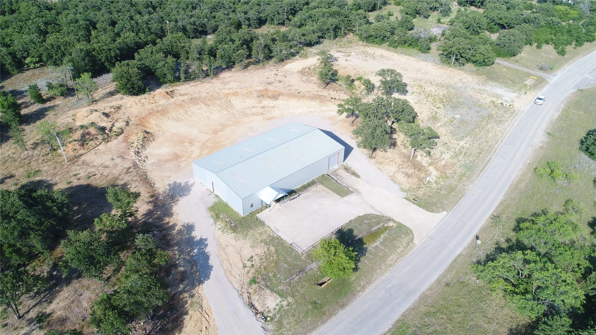 Industrial For Sale in Palo Pinto County , 411 Lee, Mineral Wells, Texas 76066, 0, 0, Garage spaces, 0 Sqft, built in 2010, Preowned, mls#21198332, Real Estate Agent in Mineral Wells, Homes For Sale in Palo Pinto county, Homes For Sale in Mineral Wells, Realtor in Mineral Wells Texas, Real Estate Brokerage Independent Realty Texas, Luminita Cordes Realtor