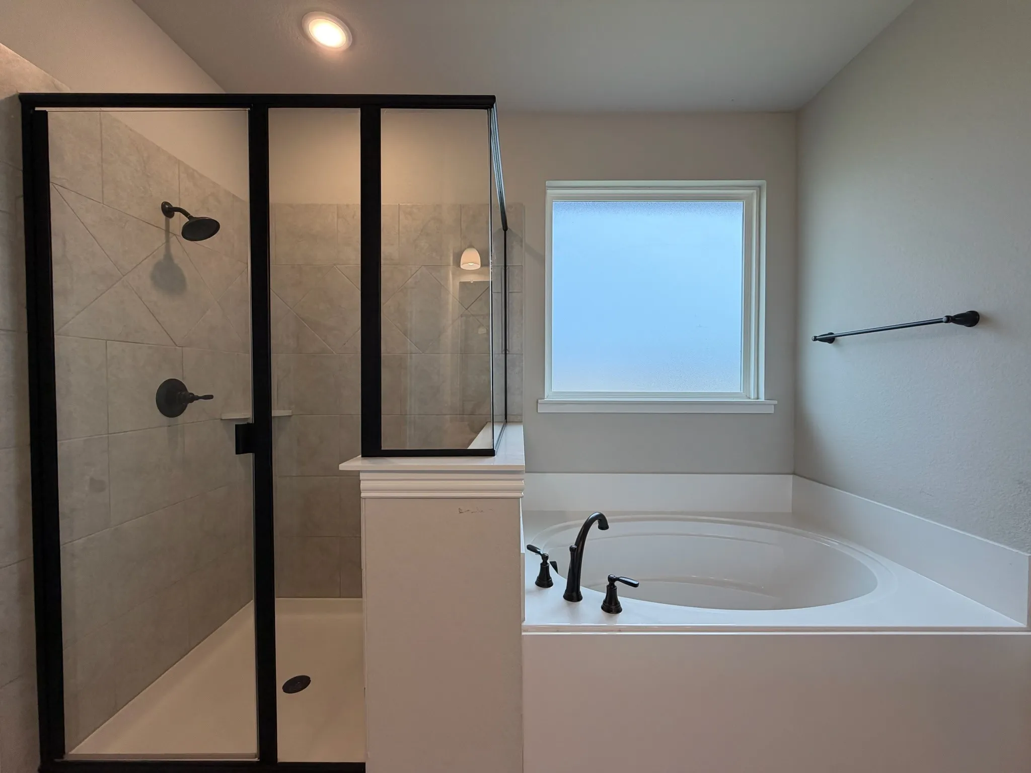 Single Family Residence For Sale in Parker County , 1035 Northern Oaks Court, Springtown, Texas 76082, 4 Bedrooms, 2 Bathrooms, 1 Garage spaces, 2,075 Sqft, built in 2021, New Construction - Complete, Price $438,744, mls#21199699, Real Estate Agent in Springtown, Homes For Sale in Parker county, Homes For Sale in Springtown, Realtor in Springtown Texas, Real Estate Brokerage Independent Realty Texas, Luminita Cordes Realtor