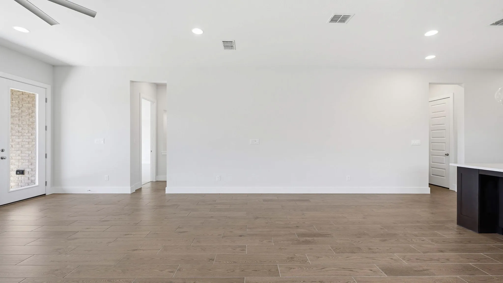 Single Family Residence For Sale in Kaufman County , 2526 Swansong Lane, Forney, Texas 75126, 4 Bedroom, 4 Bathroom, 2 Garage spaces, 2,586 Sqft, built in 2026, New Construction - Incomplete, mls#21200600, Real Estate Agent in Forney, Homes For Sale in Kaufman county, Homes For Sale in Forney, Realtor in Forney Texas, Real Estate Brokerage Independent Realty Texas, Luminita Cordes Realtor