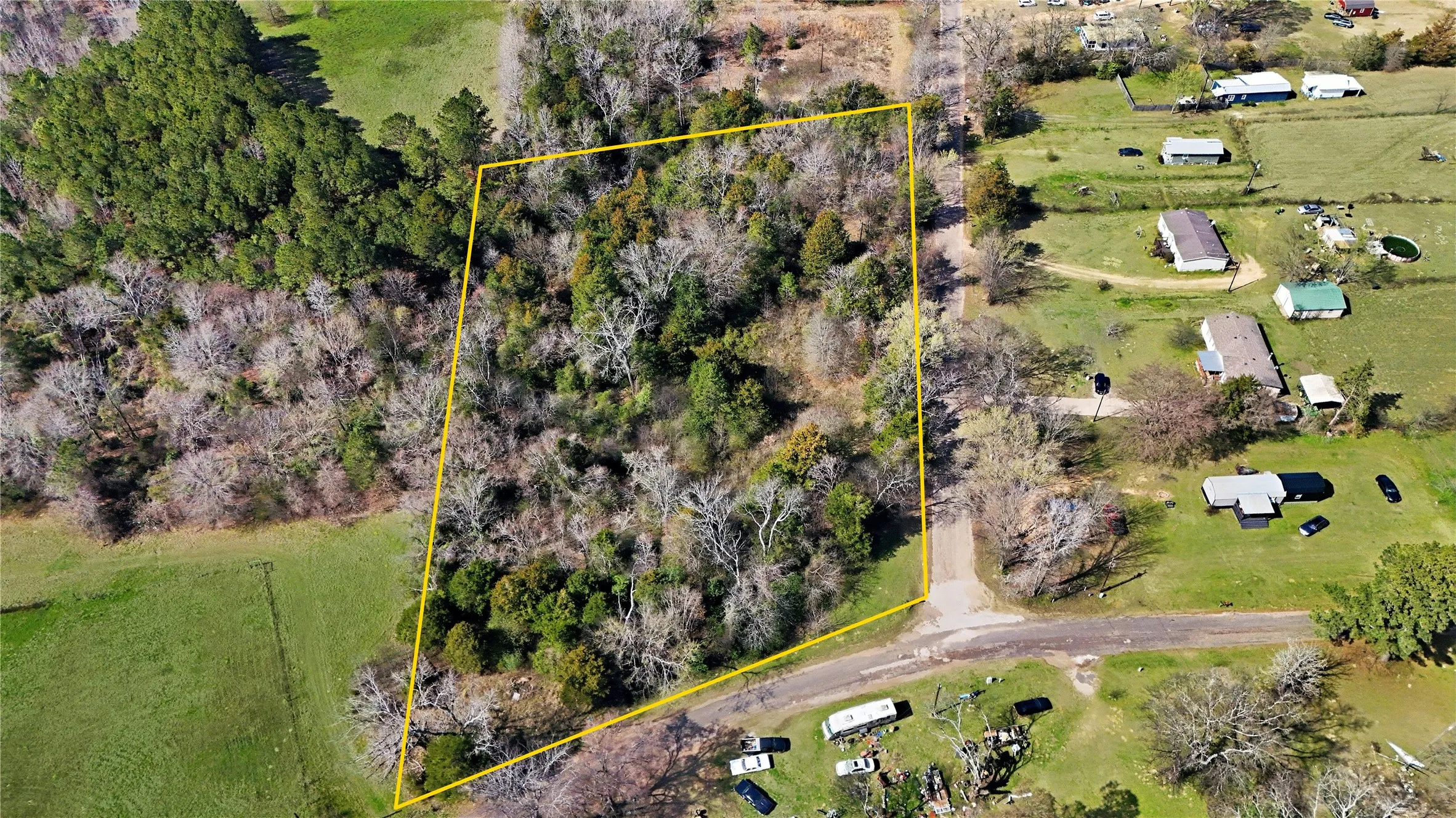 Unimproved Land For Sale in Smith County , TBD County Rd 4122 Road, Lindale, Texas 75771, 0, 0, Garage spaces, 0 Sqft, built in 0, mls#21200375, Real Estate Agent in Lindale, Homes For Sale in Smith county, Homes For Sale in Lindale, Realtor in Lindale Texas, Real Estate Brokerage Independent Realty Texas, Luminita Cordes Realtor