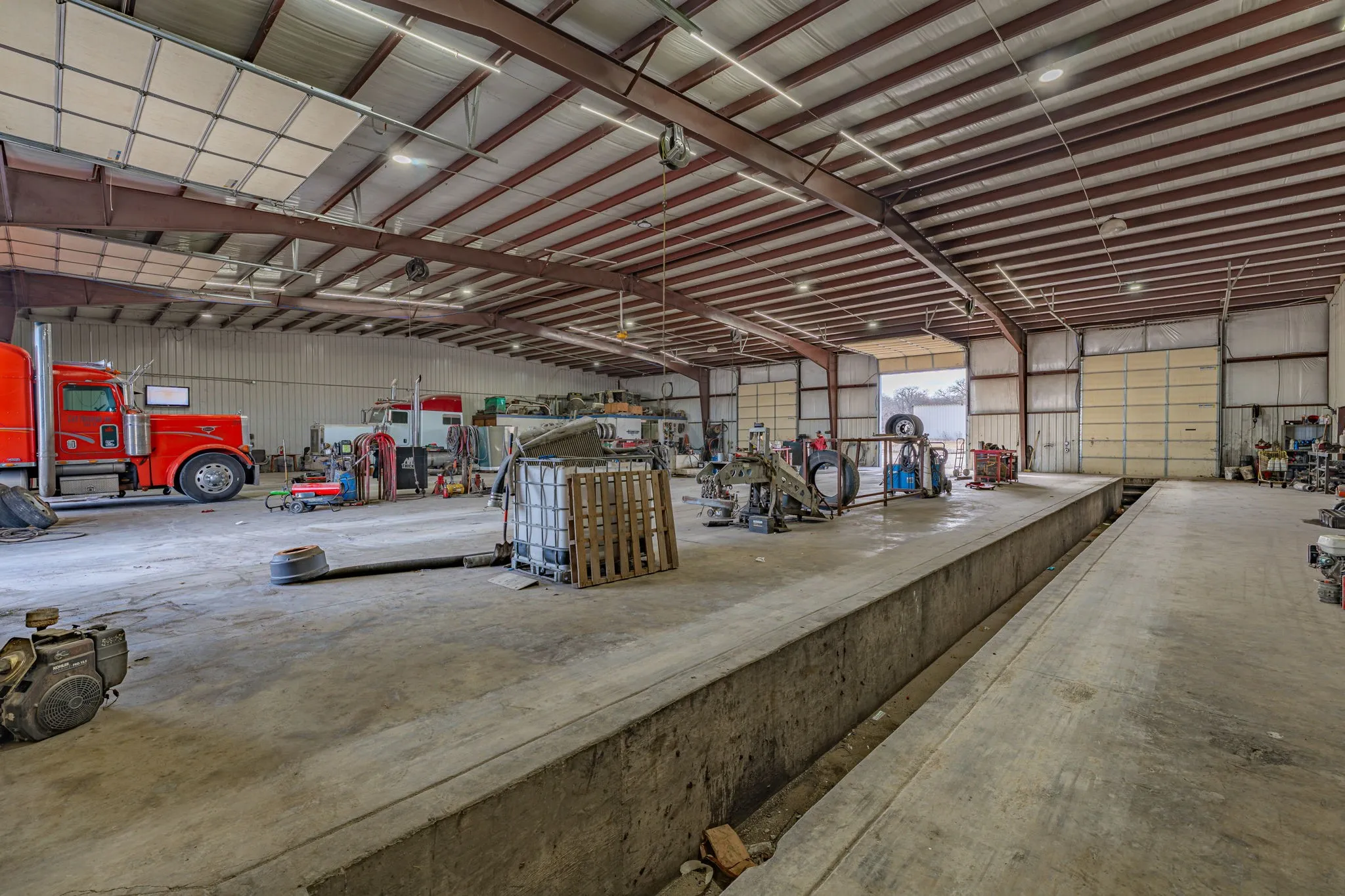 Warehouse For Sale in Parker County , 4610 E Highway 199, Springtown, Texas 76082, 0, 0, Garage spaces, 0 Sqft, built in 2019, Preowned, Price $2,950,000, mls#21191479, Real Estate Agent in Springtown, Homes For Sale in Parker county, Homes For Sale in Springtown, Realtor in Springtown Texas, Real Estate Brokerage Independent Realty Texas, Luminita Cordes Realtor