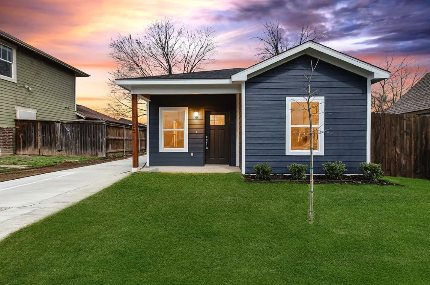 Single Family Residence For Sale in Tarrant County , 1005 E Tucker Street, Fort Worth, Texas 76104, 3 Bedroom, 2 Bathroom, Garage spaces, 1,338 Sqft, built in 2026, New Construction - Complete, mls#21200805, Real Estate Agent in Fort Worth, Homes For Sale in Tarrant county, Homes For Sale in Fort Worth, Realtor in Fort Worth Texas, Real Estate Brokerage Independent Realty Texas, Luminita Cordes Realtor