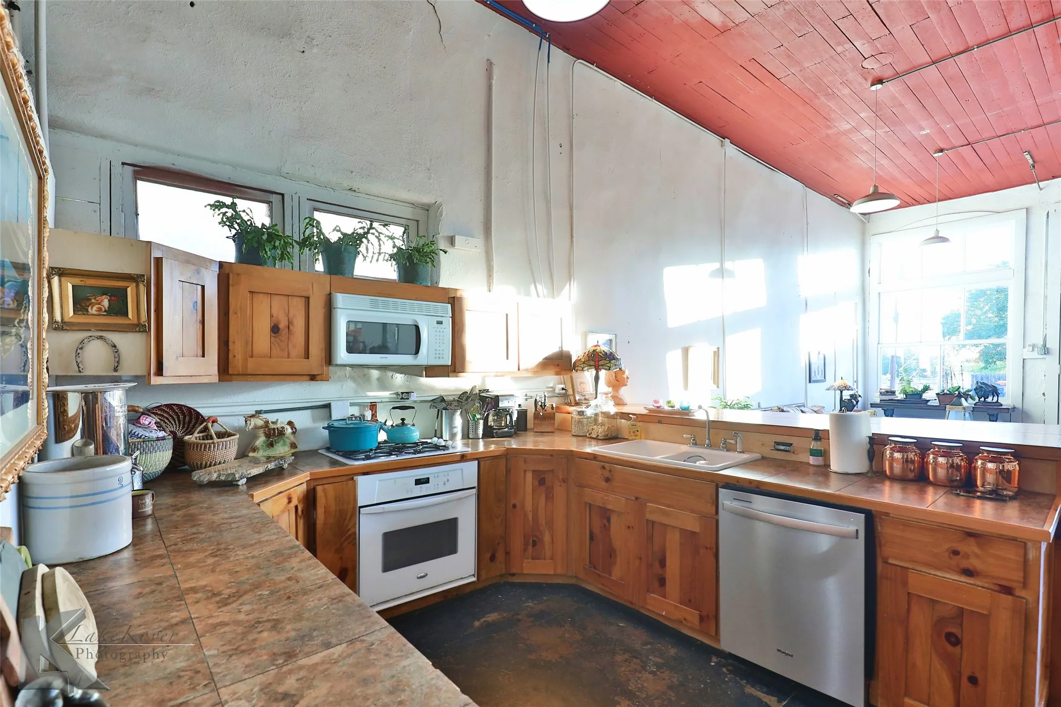 Business For Sale in Eastland County , 306 Conrad Hilton Boulevard, Cisco, Texas 76437, 0, 0, Garage spaces, 3,400 Sqft, built in 1935, Preowned, mls#21200826, Real Estate Agent in Cisco, Homes For Sale in Eastland county, Homes For Sale in Cisco, Realtor in Cisco Texas, Real Estate Brokerage Independent Realty Texas, Luminita Cordes Realtor