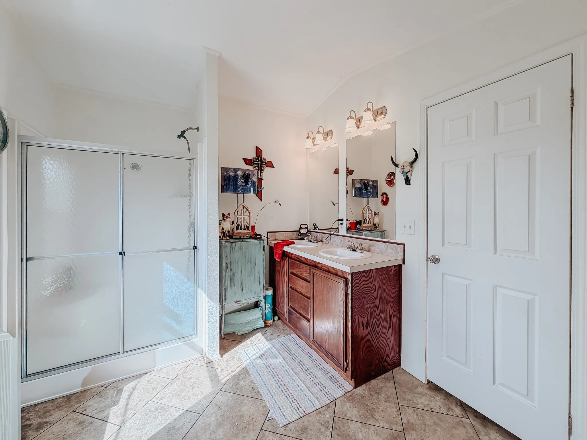 Manufactured Home For Sale in Navarro County , 706 County Road 2260, Corsicana, Texas 75109, 3 Bedrooms, 2 Bathrooms, Garage spaces, 1,360 Sqft, built in 2020, Price $300,000, mls#21194902, Real Estate Agent in Corsicana, Homes For Sale in Navarro county, Homes For Sale in Corsicana, Realtor in Corsicana Texas, Real Estate Brokerage Independent Realty Texas, Luminita Cordes Realtor