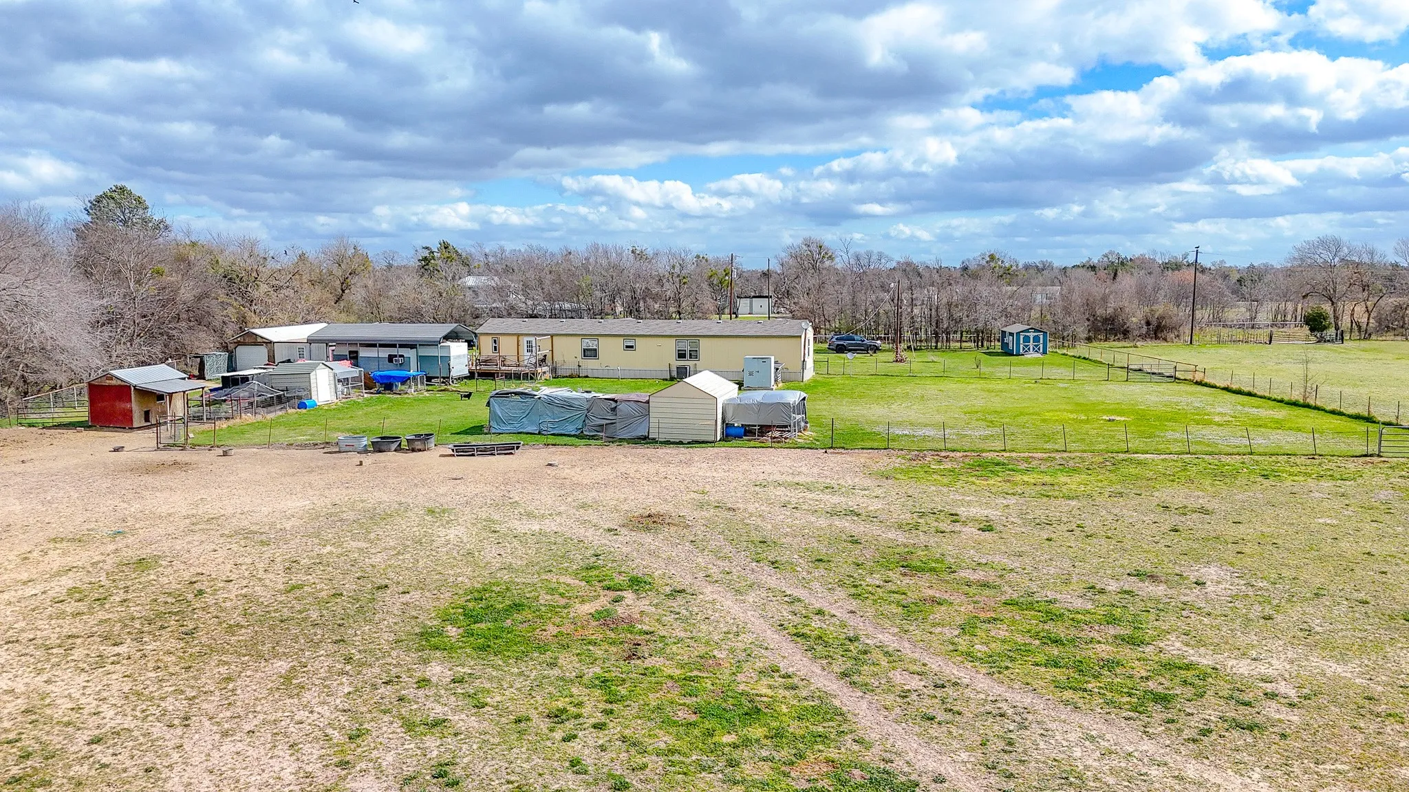 Manufactured Home For Sale in Navarro County , 706 County Road 2260, Corsicana, Texas 75109, 3 Bedrooms, 2 Bathrooms, Garage spaces, 1,360 Sqft, built in 2020, Price $300,000, mls#21194902, Real Estate Agent in Corsicana, Homes For Sale in Navarro county, Homes For Sale in Corsicana, Realtor in Corsicana Texas, Real Estate Brokerage Independent Realty Texas, Luminita Cordes Realtor