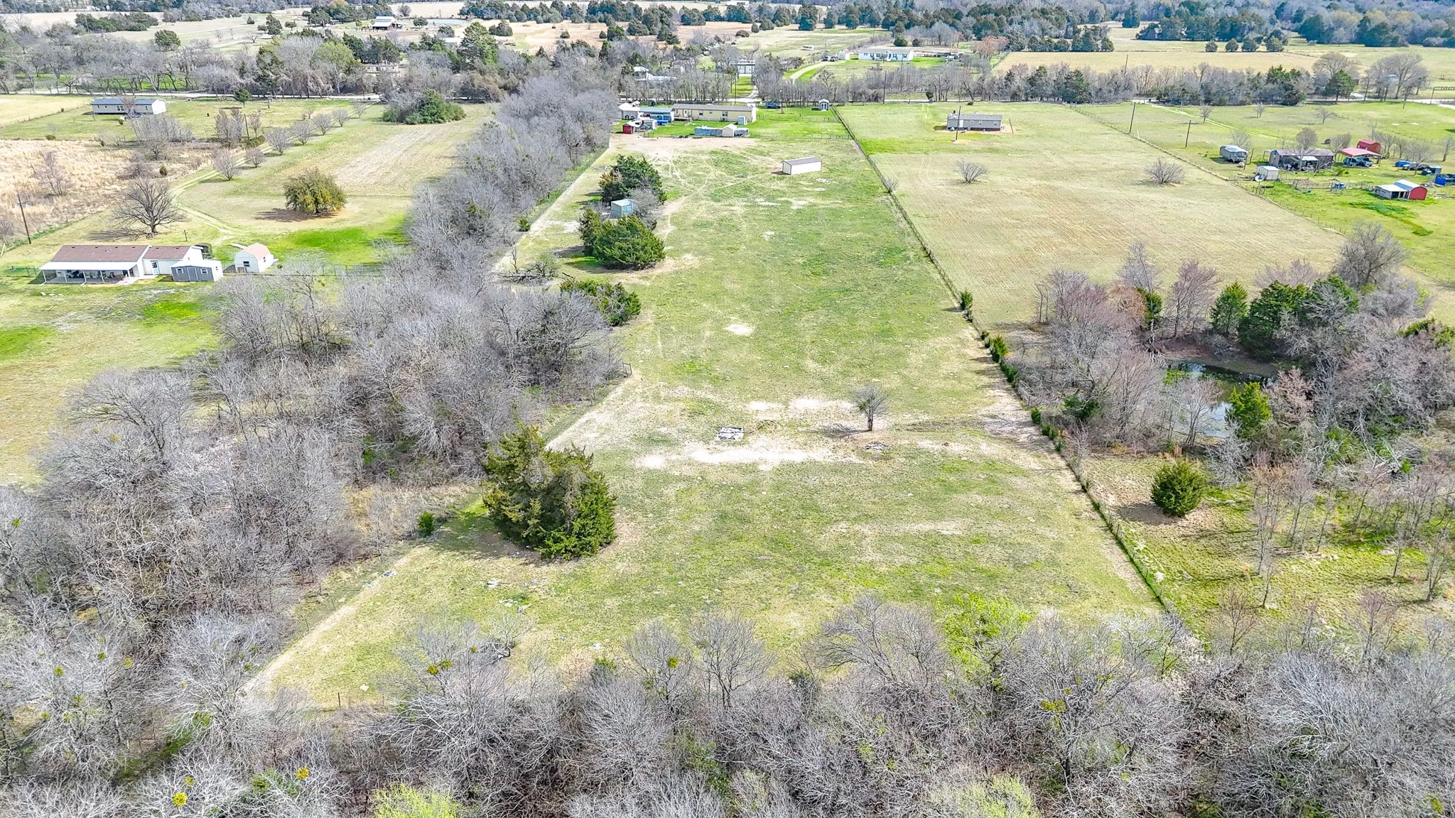 Manufactured Home For Sale in Navarro County , 706 County Road 2260, Corsicana, Texas 75109, 3 Bedrooms, 2 Bathrooms, Garage spaces, 1,360 Sqft, built in 2020, Price $300,000, mls#21194902, Real Estate Agent in Corsicana, Homes For Sale in Navarro county, Homes For Sale in Corsicana, Realtor in Corsicana Texas, Real Estate Brokerage Independent Realty Texas, Luminita Cordes Realtor