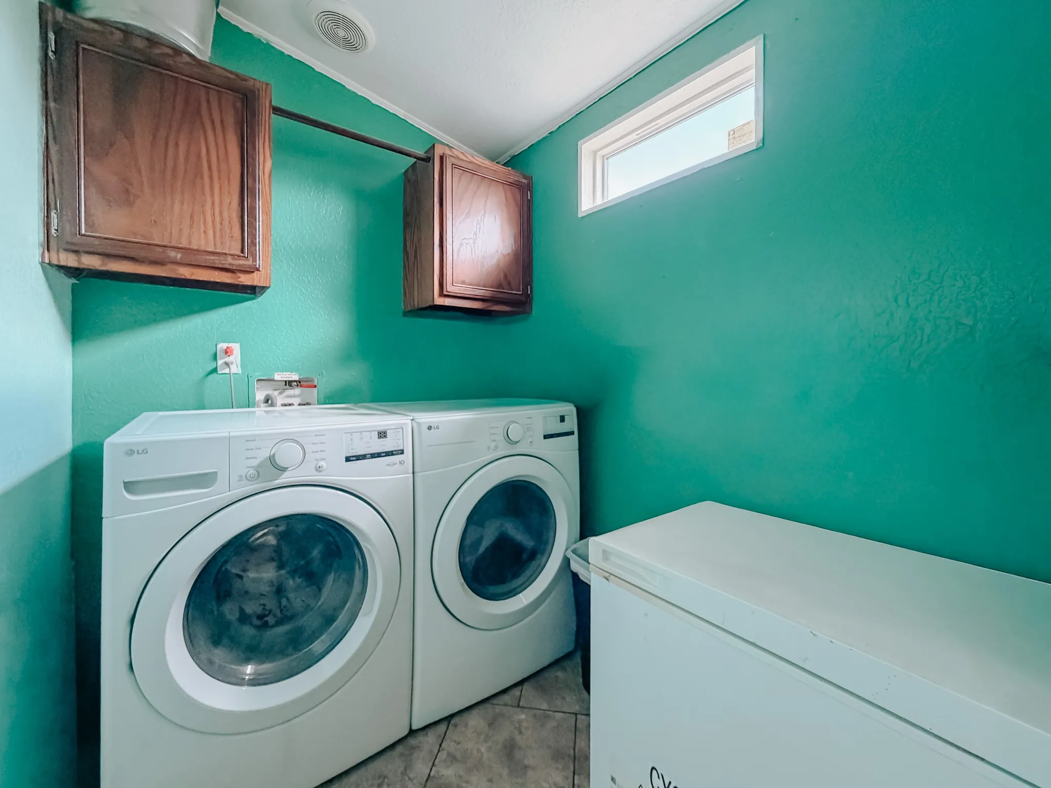 Manufactured Home For Sale in Navarro County , 706 County Road 2260, Corsicana, Texas 75109, 3 Bedrooms, 2 Bathrooms, Garage spaces, 1,360 Sqft, built in 2020, Price $300,000, mls#21194902, Real Estate Agent in Corsicana, Homes For Sale in Navarro county, Homes For Sale in Corsicana, Realtor in Corsicana Texas, Real Estate Brokerage Independent Realty Texas, Luminita Cordes Realtor