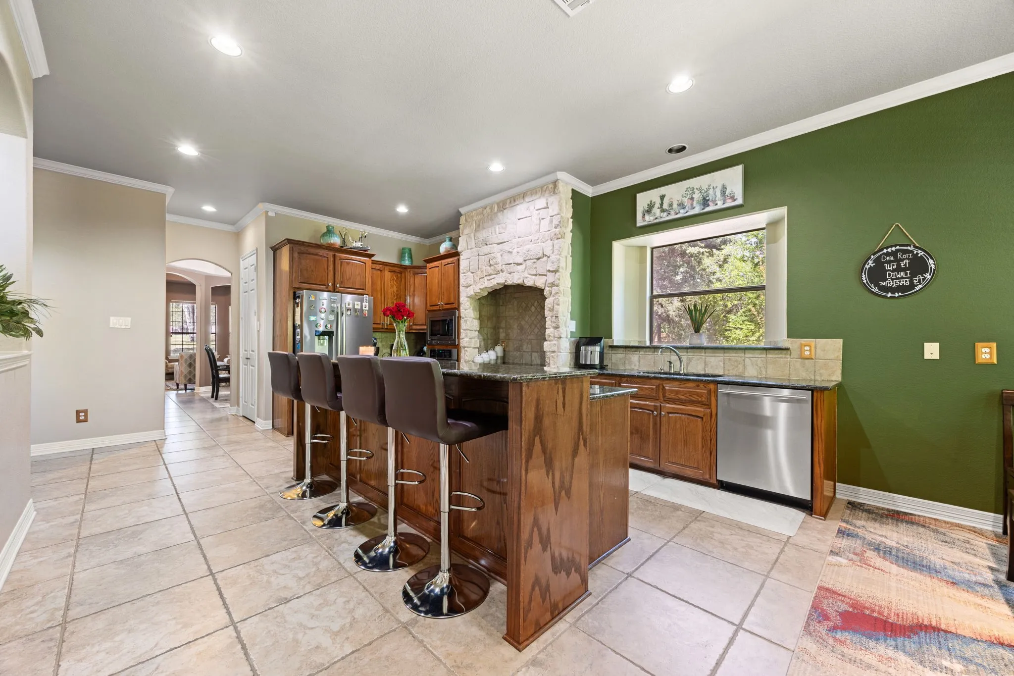 Single Family Residence For Sale in Dallas County , 1559 Cypress Bend Drive, Cedar Hill, Texas 75104, 5 Bedrooms, 4 Bathrooms, 3 Garage spaces, 4,856 Sqft, built in 2006, Preowned, Price $845,000, mls#21200834, Real Estate Agent in Cedar Hill, Homes For Sale in Dallas county, Homes For Sale in Cedar Hill, Realtor in Cedar Hill Texas, Real Estate Brokerage Independent Realty Texas, Luminita Cordes Realtor