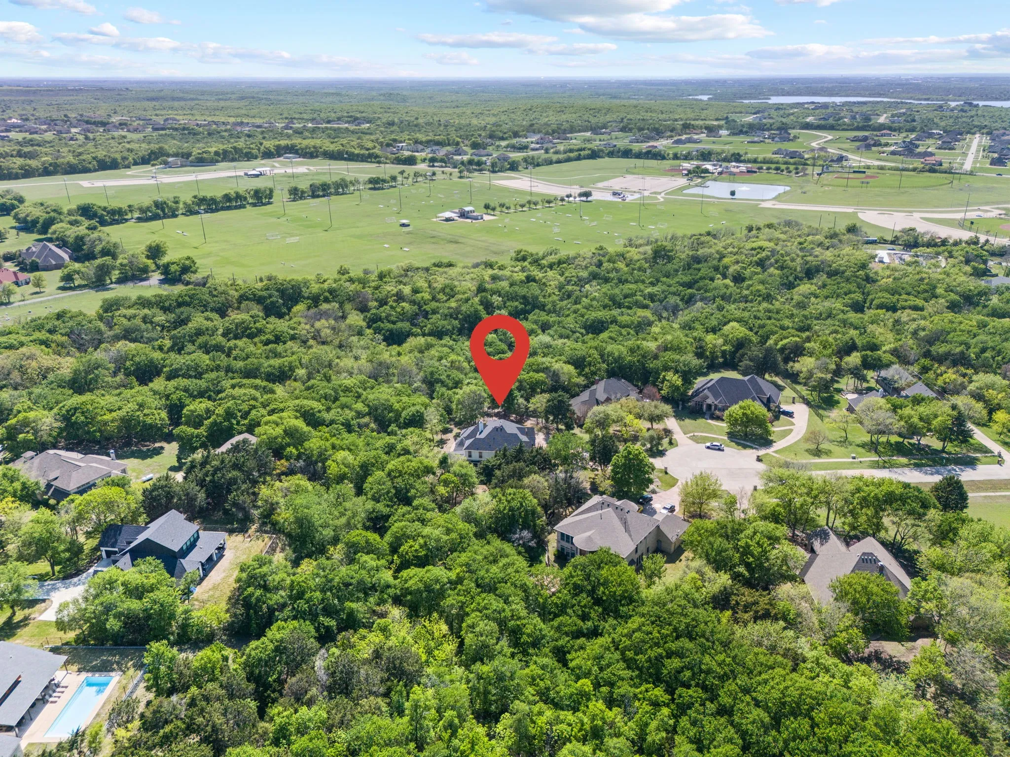 Single Family Residence For Sale in Dallas County , 1559 Cypress Bend Drive, Cedar Hill, Texas 75104, 5 Bedrooms, 4 Bathrooms, 3 Garage spaces, 4,856 Sqft, built in 2006, Preowned, Price $845,000, mls#21200834, Real Estate Agent in Cedar Hill, Homes For Sale in Dallas county, Homes For Sale in Cedar Hill, Realtor in Cedar Hill Texas, Real Estate Brokerage Independent Realty Texas, Luminita Cordes Realtor