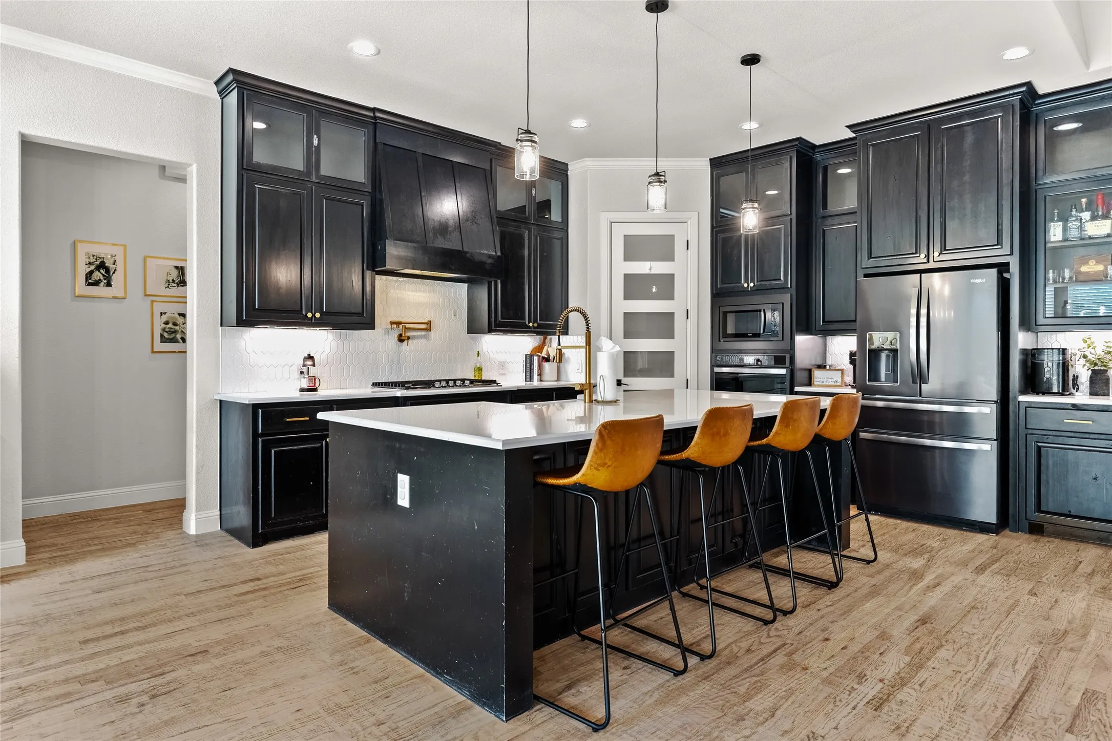 Single Family Residence For Sale in Hunt County , 1022 Todd Street, Caddo Mills, Texas 75135, 4 Bedroom, 4 Bathroom, 2 Garage spaces, 2,764 Sqft, built in 2022, Preowned, mls#21199991, Real Estate Agent in Caddo Mills, Homes For Sale in Hunt county, Homes For Sale in Caddo Mills, Realtor in Caddo Mills Texas, Real Estate Brokerage Independent Realty Texas, Luminita Cordes Realtor