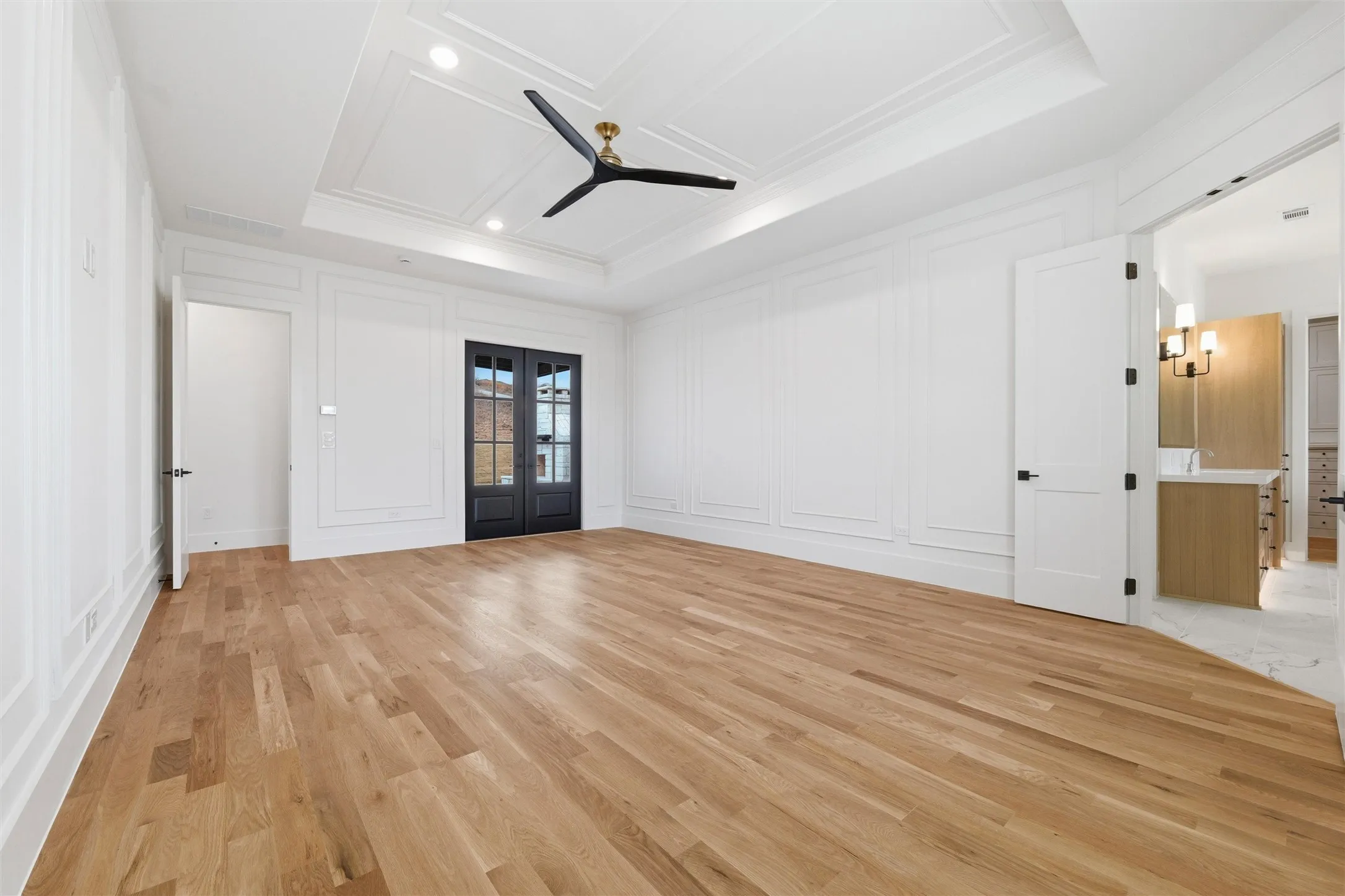 Single Family Residence For Sale in Parker County , 3035 Winding Creek Trail, Aledo, Texas 76008, 5 Bedroom, 5 Bathroom, 4 Garage spaces, 5,045 Sqft, built in 2026, New Construction - Complete, mls#21198241, Real Estate Agent in Aledo, Homes For Sale in Parker county, Homes For Sale in Aledo, Realtor in Aledo Texas, Real Estate Brokerage Independent Realty Texas, Luminita Cordes Realtor