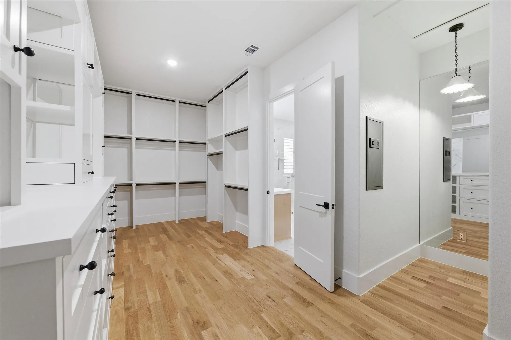 Primary Suite Closet