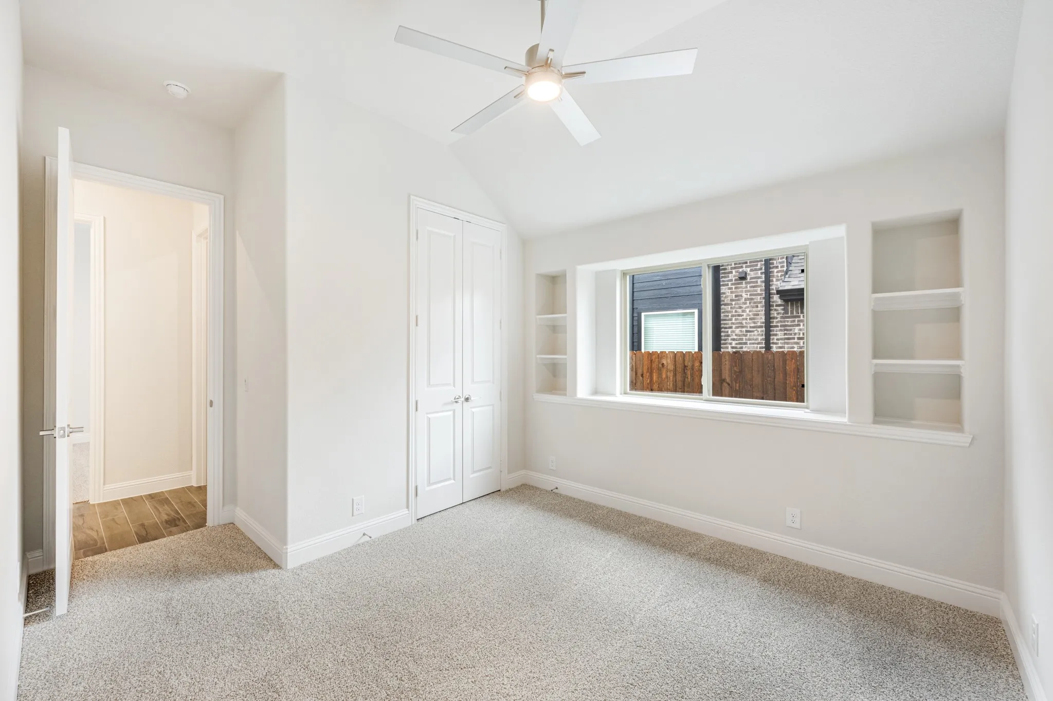 Single Family Residence For Sale in Ellis County , 200 Rosewood Drive, Glenn Heights, Texas 75154, 4 Bedroom, 2 Bathroom, 3 Garage spaces, 2,314 Sqft, built in 2026, New Construction - Incomplete, mls#21200628, Real Estate Agent in Glenn Heights, Homes For Sale in Ellis county, Homes For Sale in Glenn Heights, Realtor in Glenn Heights Texas, Real Estate Brokerage Independent Realty Texas, Luminita Cordes Realtor