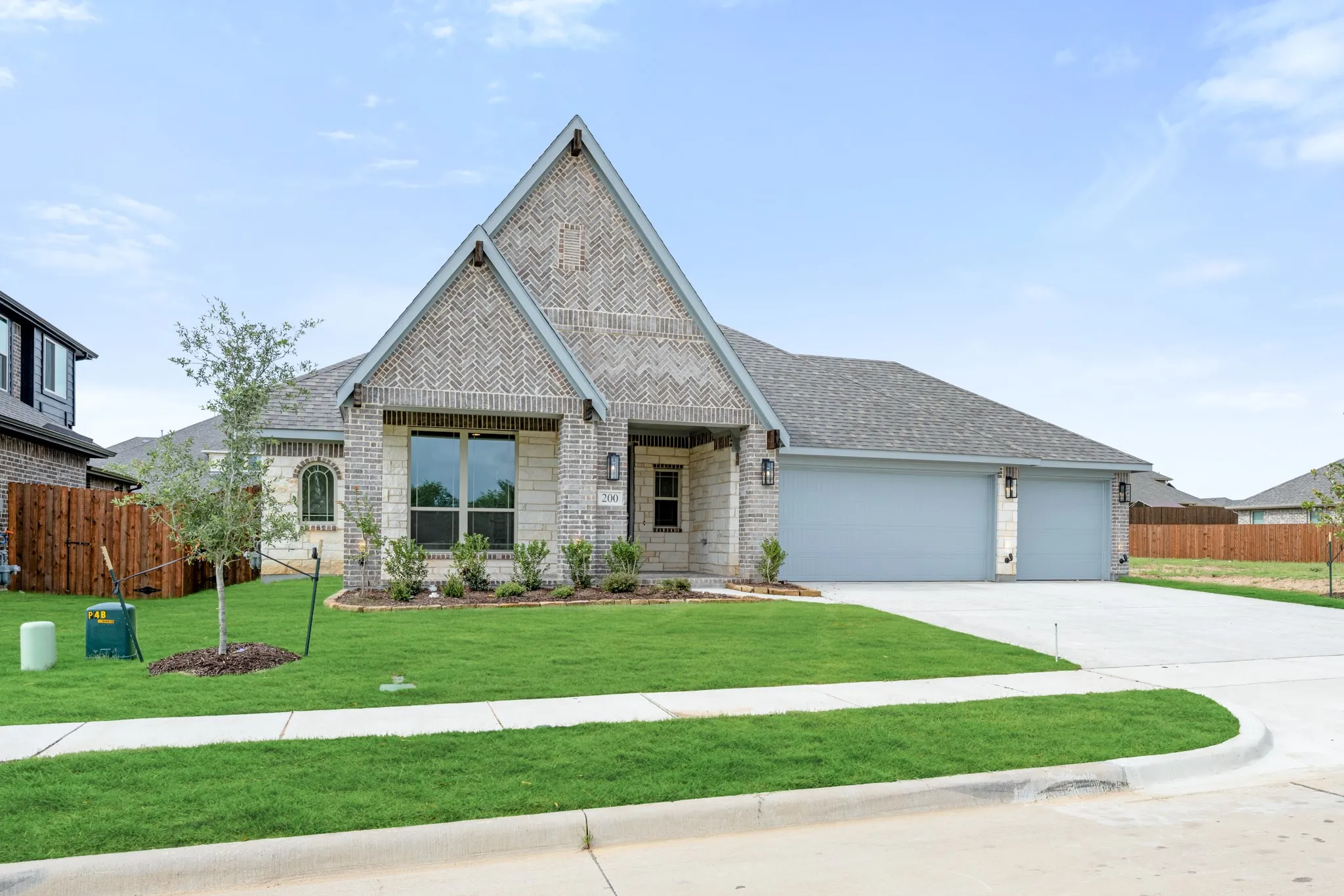Single Family Residence For Sale in Ellis County , 200 Rosewood Drive, Glenn Heights, Texas 75154, 4 Bedroom, 2 Bathroom, 3 Garage spaces, 2,314 Sqft, built in 2026, New Construction - Incomplete, mls#21200628, Real Estate Agent in Glenn Heights, Homes For Sale in Ellis county, Homes For Sale in Glenn Heights, Realtor in Glenn Heights Texas, Real Estate Brokerage Independent Realty Texas, Luminita Cordes Realtor