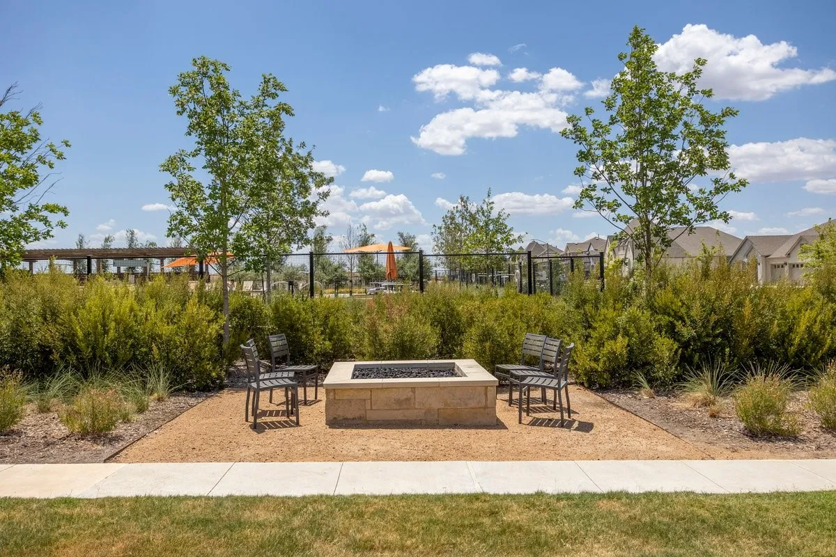 Single Family Residence For Sale in Tarrant County , 7508 Plumgrove Road, Fort Worth, Texas 76123, 3 Bedroom, 2 Bathroom, 2 Garage spaces, 2,329 Sqft, built in 2019, Preowned, mls#21200723, Real Estate Agent in Fort Worth, Homes For Sale in Tarrant county, Homes For Sale in Fort Worth, Realtor in Fort Worth Texas, Real Estate Brokerage Independent Realty Texas, Luminita Cordes Realtor
