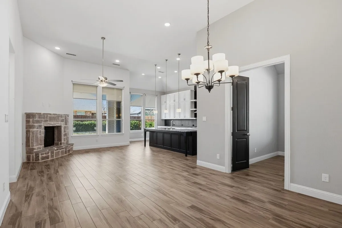Single Family Residence For Sale in Tarrant County , 7508 Plumgrove Road, Fort Worth, Texas 76123, 3 Bedroom, 2 Bathroom, 2 Garage spaces, 2,329 Sqft, built in 2019, Preowned, mls#21200723, Real Estate Agent in Fort Worth, Homes For Sale in Tarrant county, Homes For Sale in Fort Worth, Realtor in Fort Worth Texas, Real Estate Brokerage Independent Realty Texas, Luminita Cordes Realtor