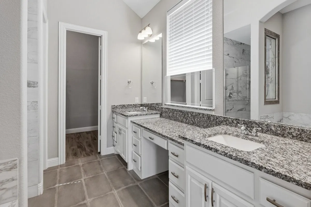 Single Family Residence For Sale in Tarrant County , 7508 Plumgrove Road, Fort Worth, Texas 76123, 3 Bedroom, 2 Bathroom, 2 Garage spaces, 2,329 Sqft, built in 2019, Preowned, mls#21200723, Real Estate Agent in Fort Worth, Homes For Sale in Tarrant county, Homes For Sale in Fort Worth, Realtor in Fort Worth Texas, Real Estate Brokerage Independent Realty Texas, Luminita Cordes Realtor