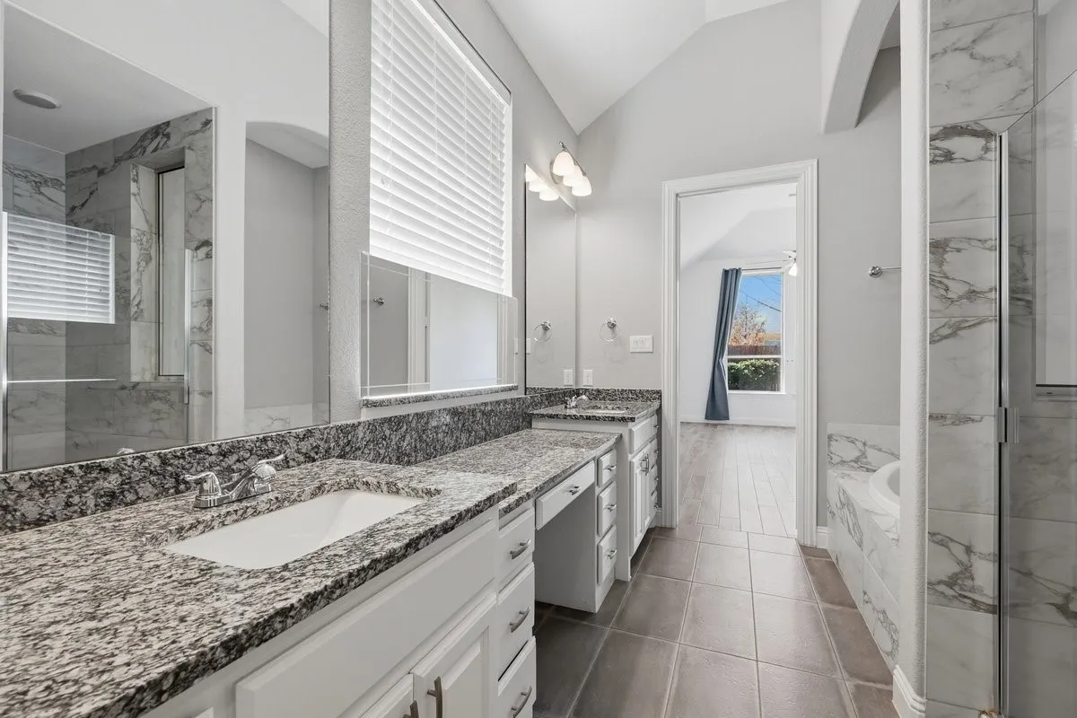 Single Family Residence For Sale in Tarrant County , 7508 Plumgrove Road, Fort Worth, Texas 76123, 3 Bedroom, 2 Bathroom, 2 Garage spaces, 2,329 Sqft, built in 2019, Preowned, mls#21200723, Real Estate Agent in Fort Worth, Homes For Sale in Tarrant county, Homes For Sale in Fort Worth, Realtor in Fort Worth Texas, Real Estate Brokerage Independent Realty Texas, Luminita Cordes Realtor
