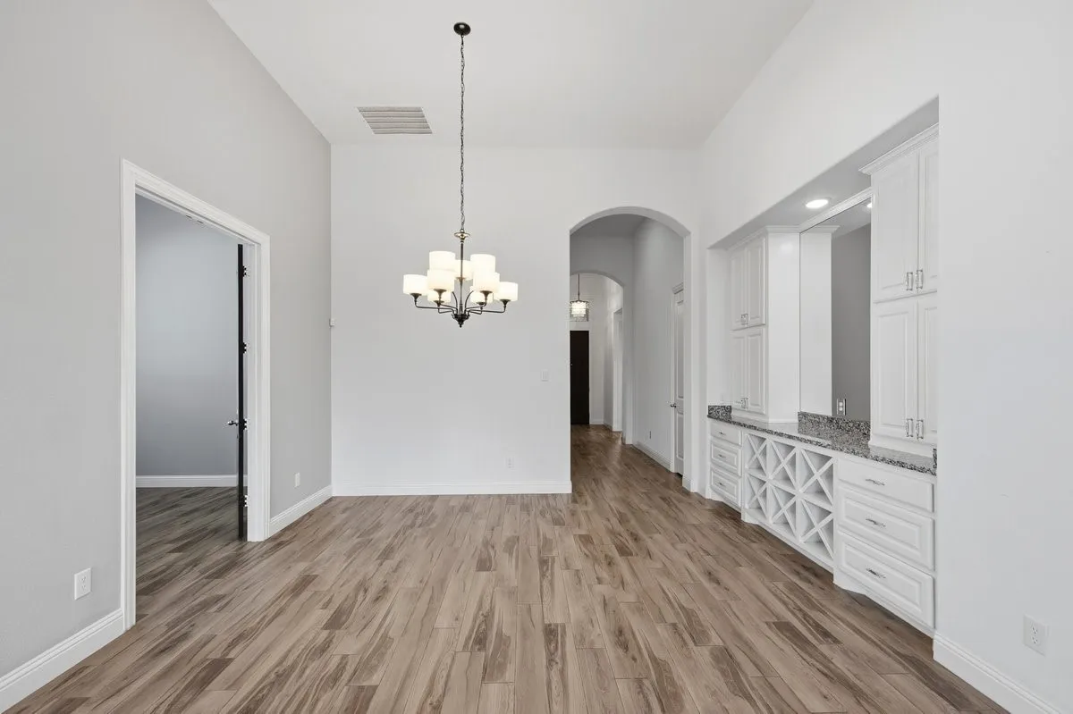 Single Family Residence For Sale in Tarrant County , 7508 Plumgrove Road, Fort Worth, Texas 76123, 3 Bedroom, 2 Bathroom, 2 Garage spaces, 2,329 Sqft, built in 2019, Preowned, mls#21200723, Real Estate Agent in Fort Worth, Homes For Sale in Tarrant county, Homes For Sale in Fort Worth, Realtor in Fort Worth Texas, Real Estate Brokerage Independent Realty Texas, Luminita Cordes Realtor