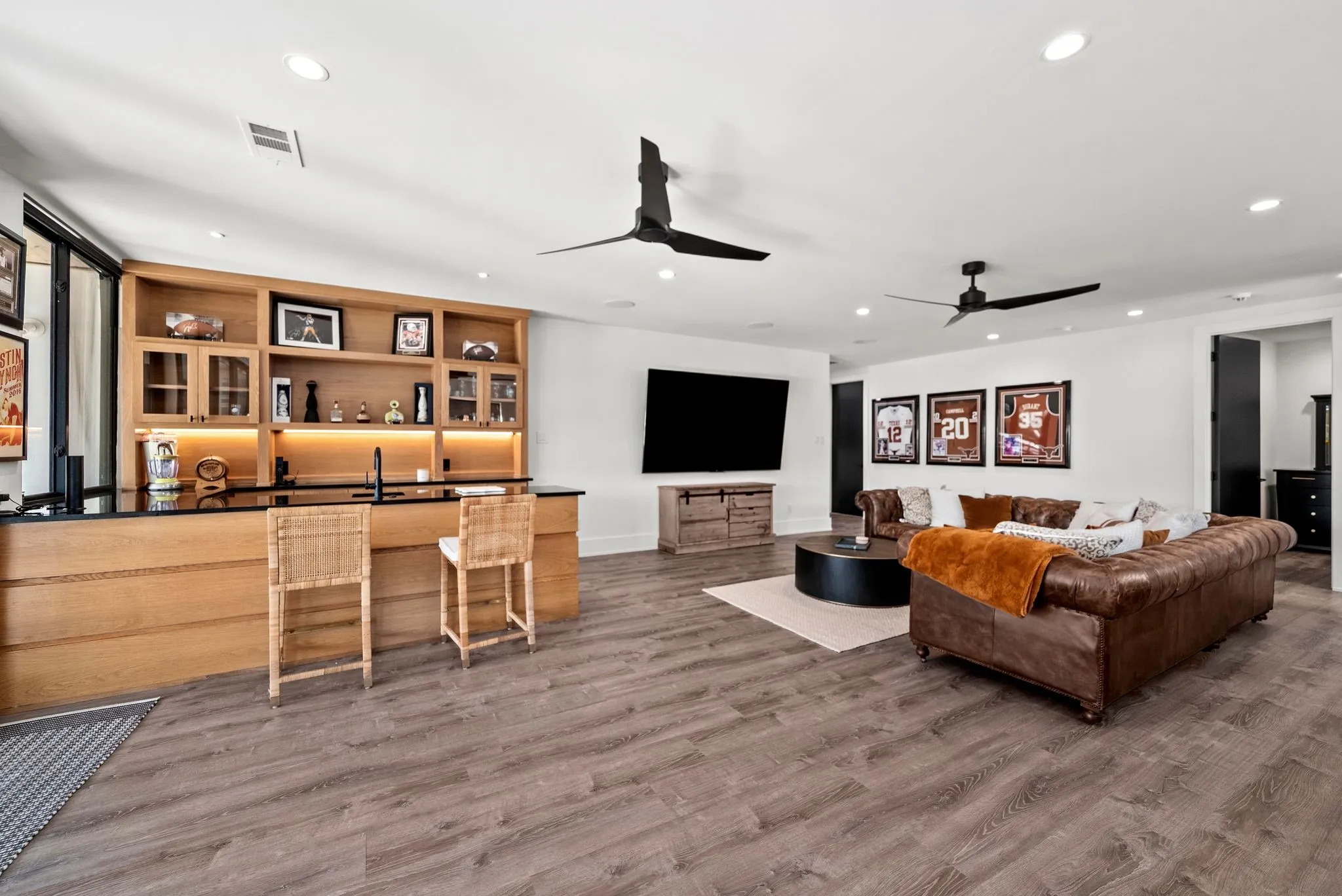 Single Family Residence For Sale in Denton County , 12054 Blake Place, Frisco, Texas 75036, 5 Bedrooms, 7 Bathrooms, 4 Garage spaces, 6,208 Sqft, built in 2022, Preowned, Price $4,495,000, mls#21183937, Real Estate Agent in Frisco, Homes For Sale in Denton county, Homes For Sale in Frisco, Realtor in Frisco Texas, Real Estate Brokerage Independent Realty Texas, Luminita Cordes Realtor