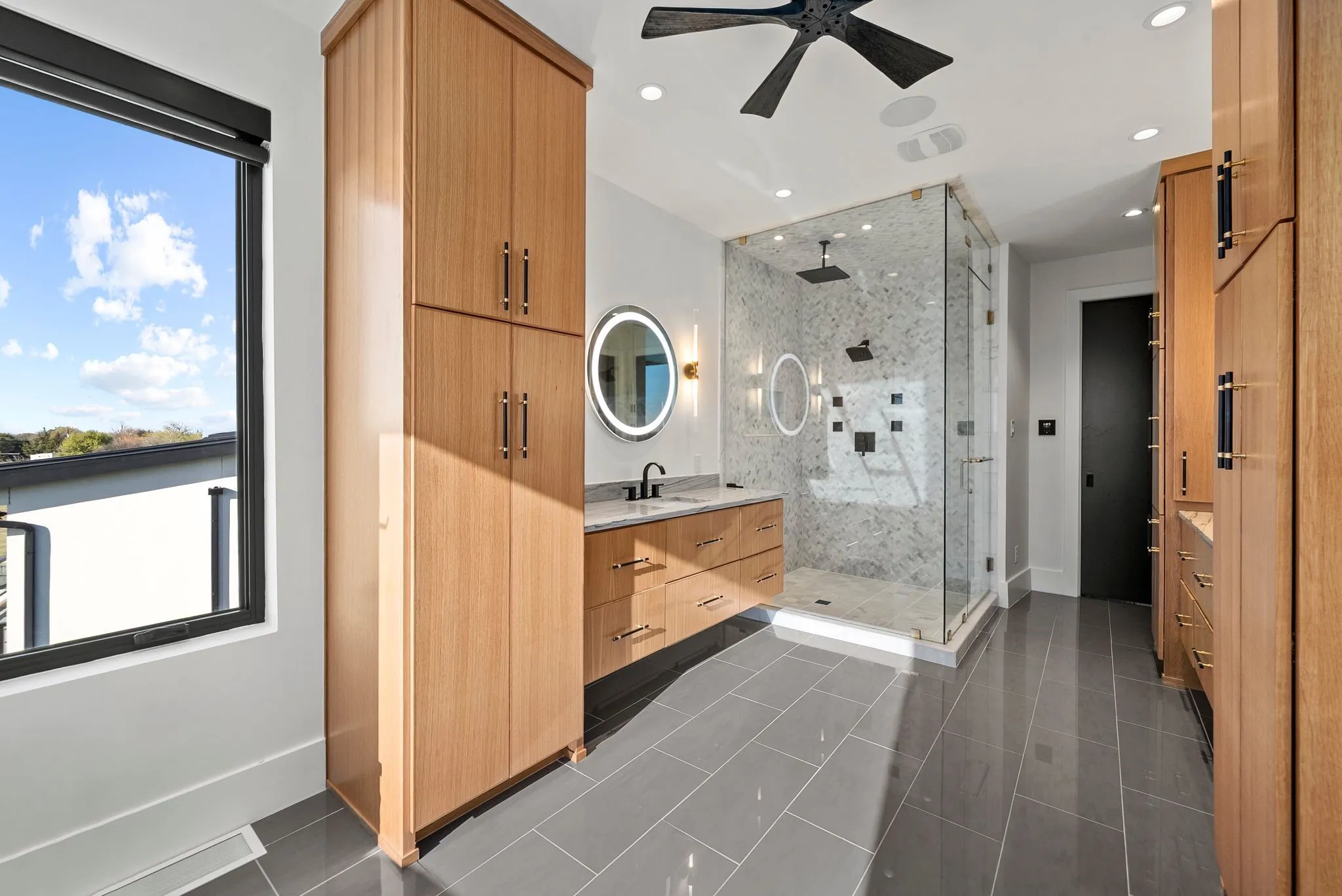 Single Family Residence For Sale in Denton County , 12054 Blake Place, Frisco, Texas 75036, 5 Bedrooms, 7 Bathrooms, 4 Garage spaces, 6,208 Sqft, built in 2022, Preowned, Price $4,495,000, mls#21183937, Real Estate Agent in Frisco, Homes For Sale in Denton county, Homes For Sale in Frisco, Realtor in Frisco Texas, Real Estate Brokerage Independent Realty Texas, Luminita Cordes Realtor