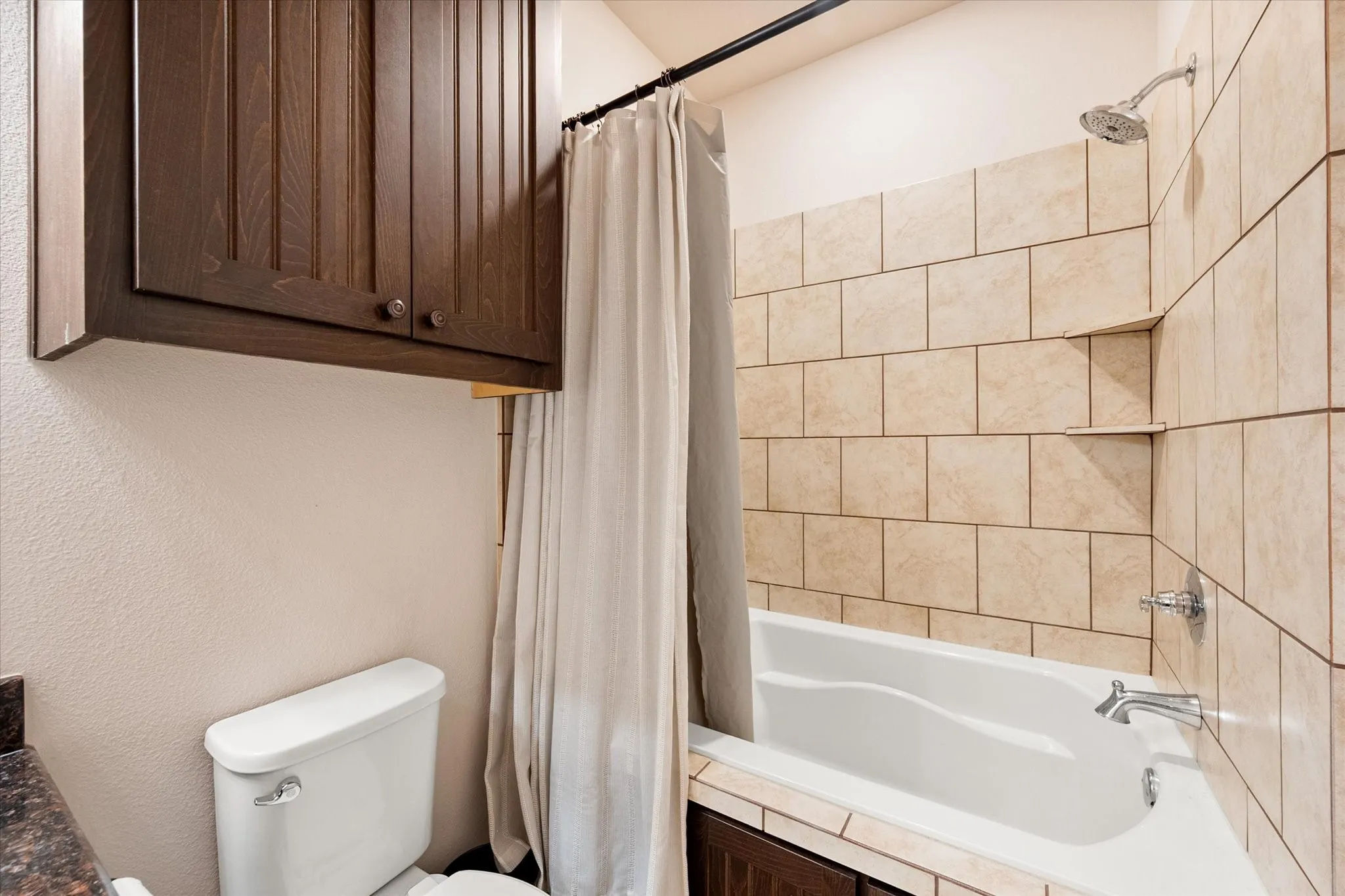 Single Family Residence For Sale in Navarro County , 381 County Road 3050, Purdon, Texas 76679, 3 Bedroom, 2 Bathroom, 6 Garage spaces, 1,179 Sqft, built in 2020, mls#21201063, Real Estate Agent in Purdon, Homes For Sale in Navarro county, Homes For Sale in Purdon, Realtor in Purdon Texas, Real Estate Brokerage Independent Realty Texas, Luminita Cordes Realtor