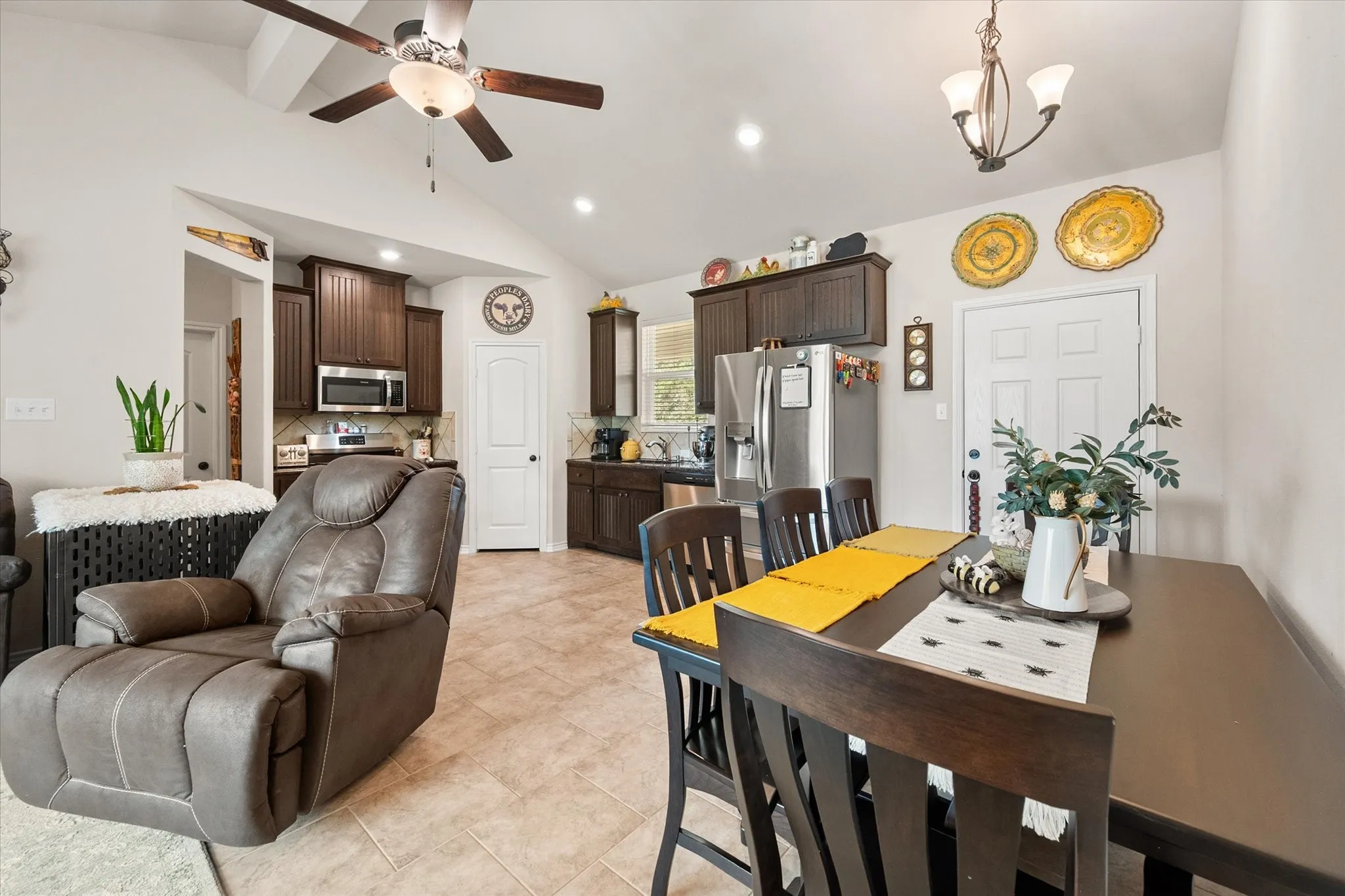 Single Family Residence For Sale in Navarro County , 381 County Road 3050, Purdon, Texas 76679, 3 Bedroom, 2 Bathroom, 6 Garage spaces, 1,179 Sqft, built in 2020, mls#21201063, Real Estate Agent in Purdon, Homes For Sale in Navarro county, Homes For Sale in Purdon, Realtor in Purdon Texas, Real Estate Brokerage Independent Realty Texas, Luminita Cordes Realtor