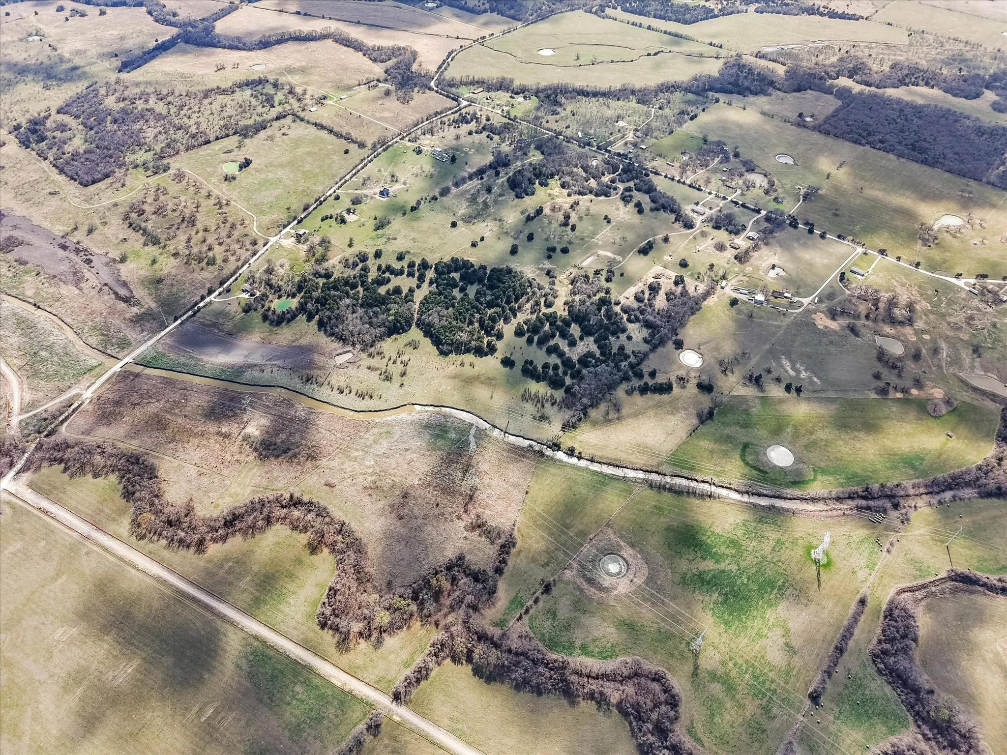 Single Family Residence For Sale in Navarro County , 381 County Road 3050, Purdon, Texas 76679, 3 Bedroom, 2 Bathroom, 6 Garage spaces, 1,179 Sqft, built in 2020, mls#21201063, Real Estate Agent in Purdon, Homes For Sale in Navarro county, Homes For Sale in Purdon, Realtor in Purdon Texas, Real Estate Brokerage Independent Realty Texas, Luminita Cordes Realtor