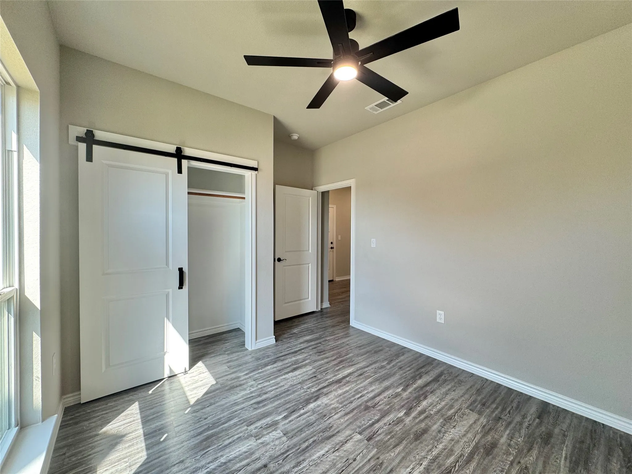 Single Family Residence For Sale in Henderson County , 300 Rike Road, Mabank, Texas 75147, 3 Bedroom, 2 Bathroom, Garage spaces, 1,677 Sqft, built in 2025, Preowned, mls#21201120, Real Estate Agent in Mabank, Homes For Sale in Henderson county, Homes For Sale in Mabank, Realtor in Mabank Texas, Real Estate Brokerage Independent Realty Texas, Luminita Cordes Realtor