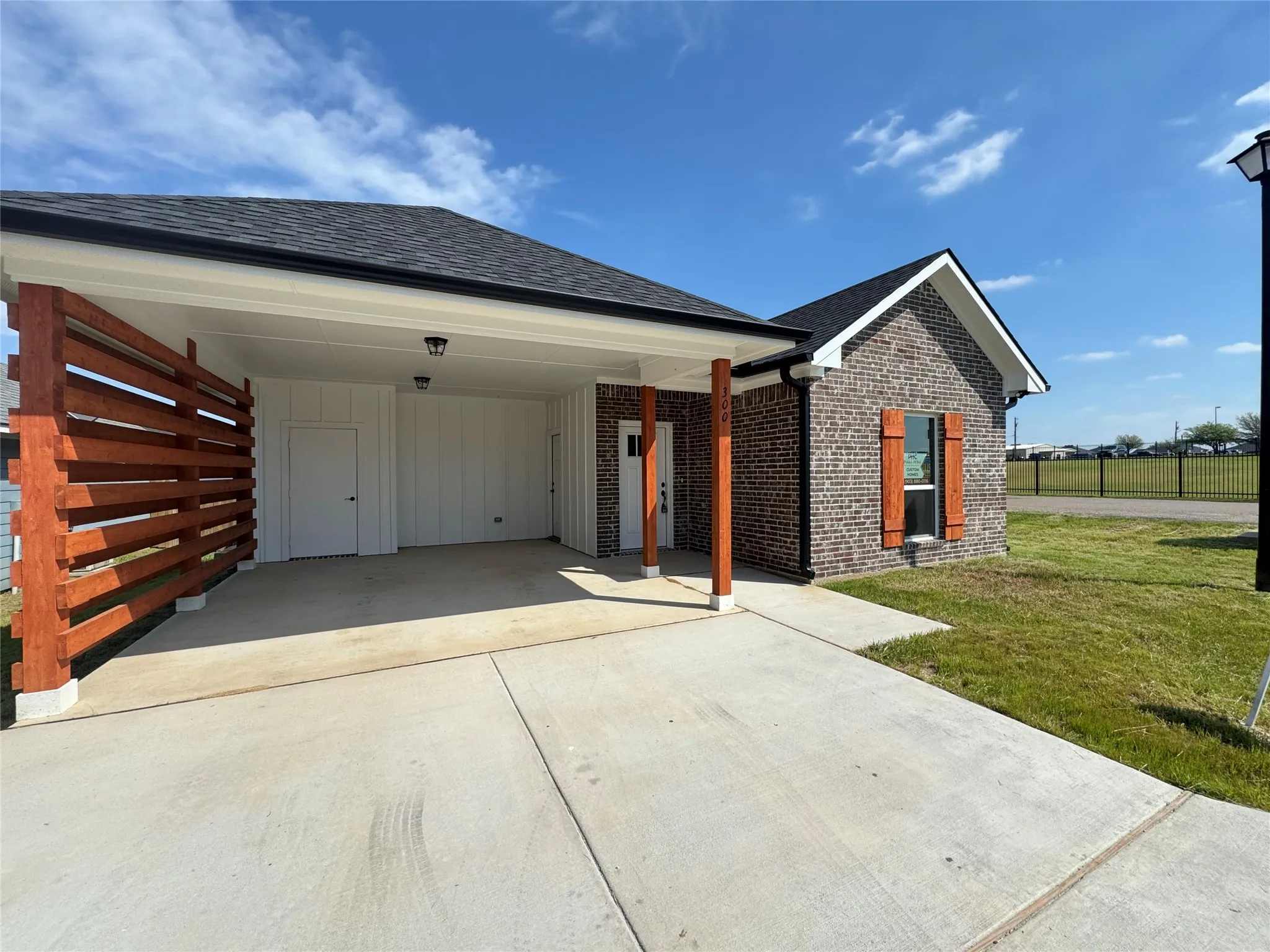 Single Family Residence For Sale in Henderson County , 300 Rike Road, Mabank, Texas 75147, 3 Bedroom, 2 Bathroom, Garage spaces, 1,677 Sqft, built in 2025, Preowned, mls#21201120, Real Estate Agent in Mabank, Homes For Sale in Henderson county, Homes For Sale in Mabank, Realtor in Mabank Texas, Real Estate Brokerage Independent Realty Texas, Luminita Cordes Realtor