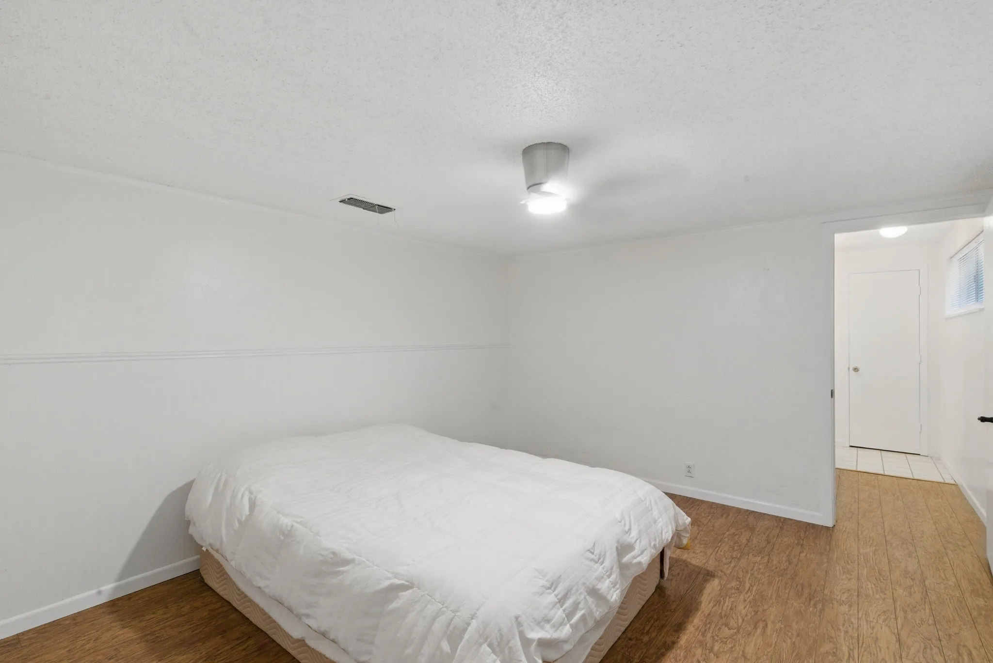 Single Family Residence For Sale in Eastland County , 215 County Road 564, Eastland, Texas 76448, 3 Bedroom, 4 Bathroom, 2 Garage spaces, 2,862 Sqft, built in 1980, Price $365,000, mls#21200273, Real Estate Agent in Eastland, Homes For Sale in Eastland county, Homes For Sale in Eastland, Realtor in Eastland Texas, Real Estate Brokerage Independent Realty Texas, Luminita Cordes Realtor
