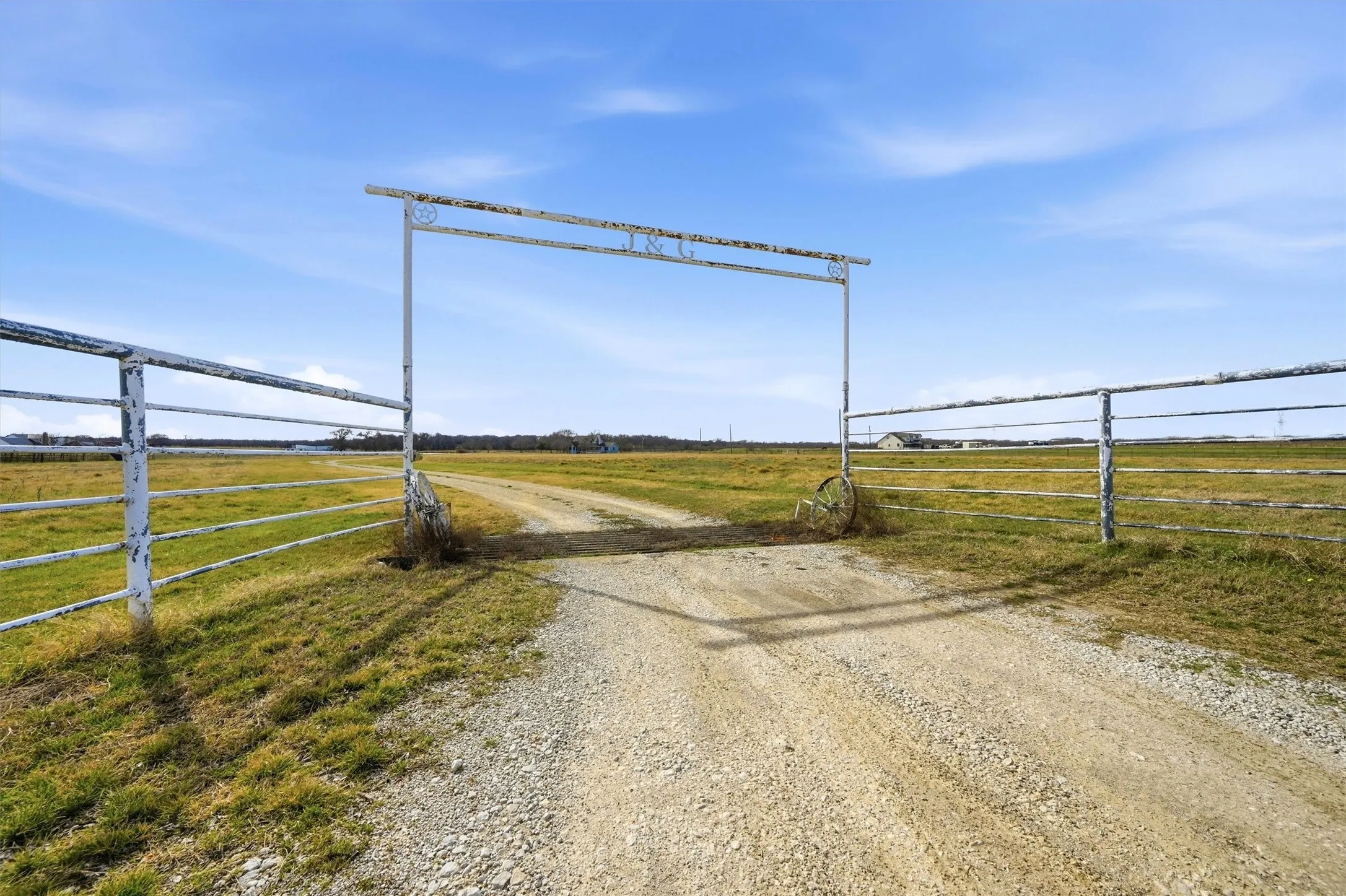 Improved Land For Sale in Grayson County , 206 Bounds Ranch Road, Gunter, Texas 75058, 0, 0, Garage spaces, 0 Sqft, built in 1985, mls#21185944, Real Estate Agent in Gunter, Homes For Sale in Grayson county, Homes For Sale in Gunter, Realtor in Gunter Texas, Real Estate Brokerage Independent Realty Texas, Luminita Cordes Realtor