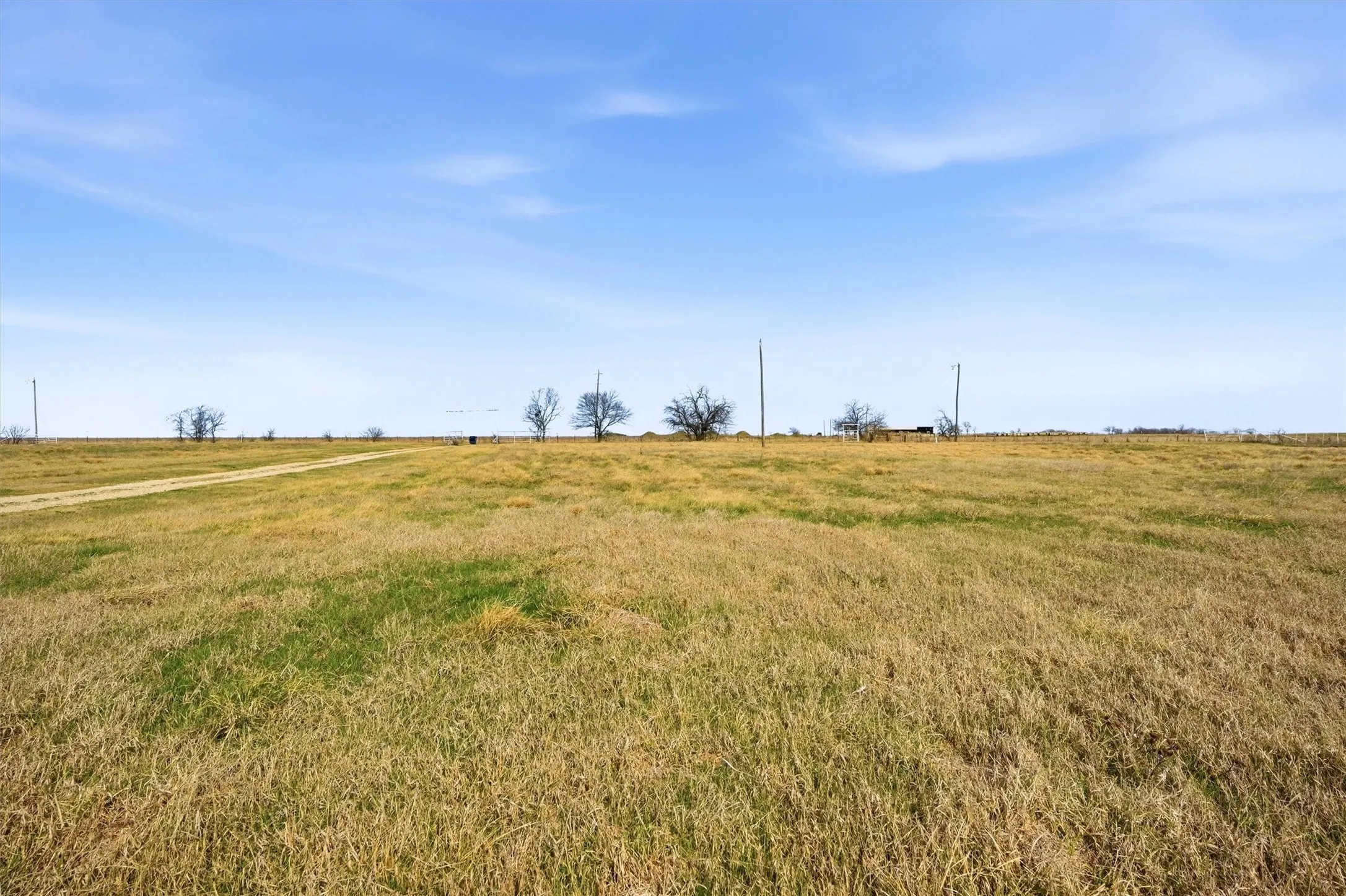 Improved Land For Sale in Grayson County , 206 Bounds Ranch Road, Gunter, Texas 75058, 0, 0, Garage spaces, 0 Sqft, built in 1985, mls#21185944, Real Estate Agent in Gunter, Homes For Sale in Grayson county, Homes For Sale in Gunter, Realtor in Gunter Texas, Real Estate Brokerage Independent Realty Texas, Luminita Cordes Realtor