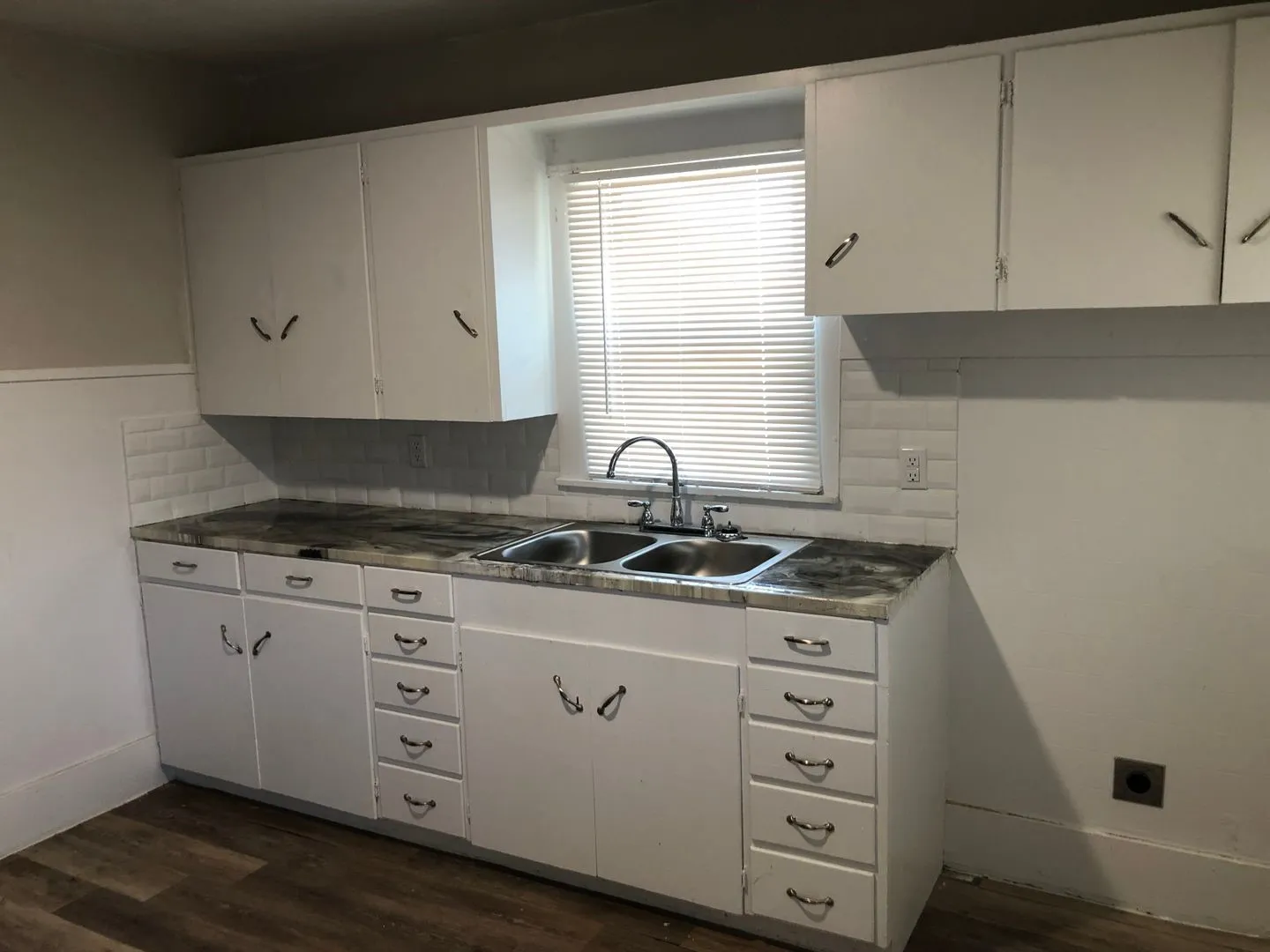 Quadruplex For Sale in Coleman County , 502 Cottonwood Street, Coleman, Texas 76834, 8 Bedroom, 8 Bathroom, Garage spaces, 0 Sqft, built in 1960, Preowned, mls#21198583, Real Estate Agent in Coleman, Homes For Sale in Coleman county, Homes For Sale in Coleman, Realtor in Coleman Texas, Real Estate Brokerage Independent Realty Texas, Luminita Cordes Realtor