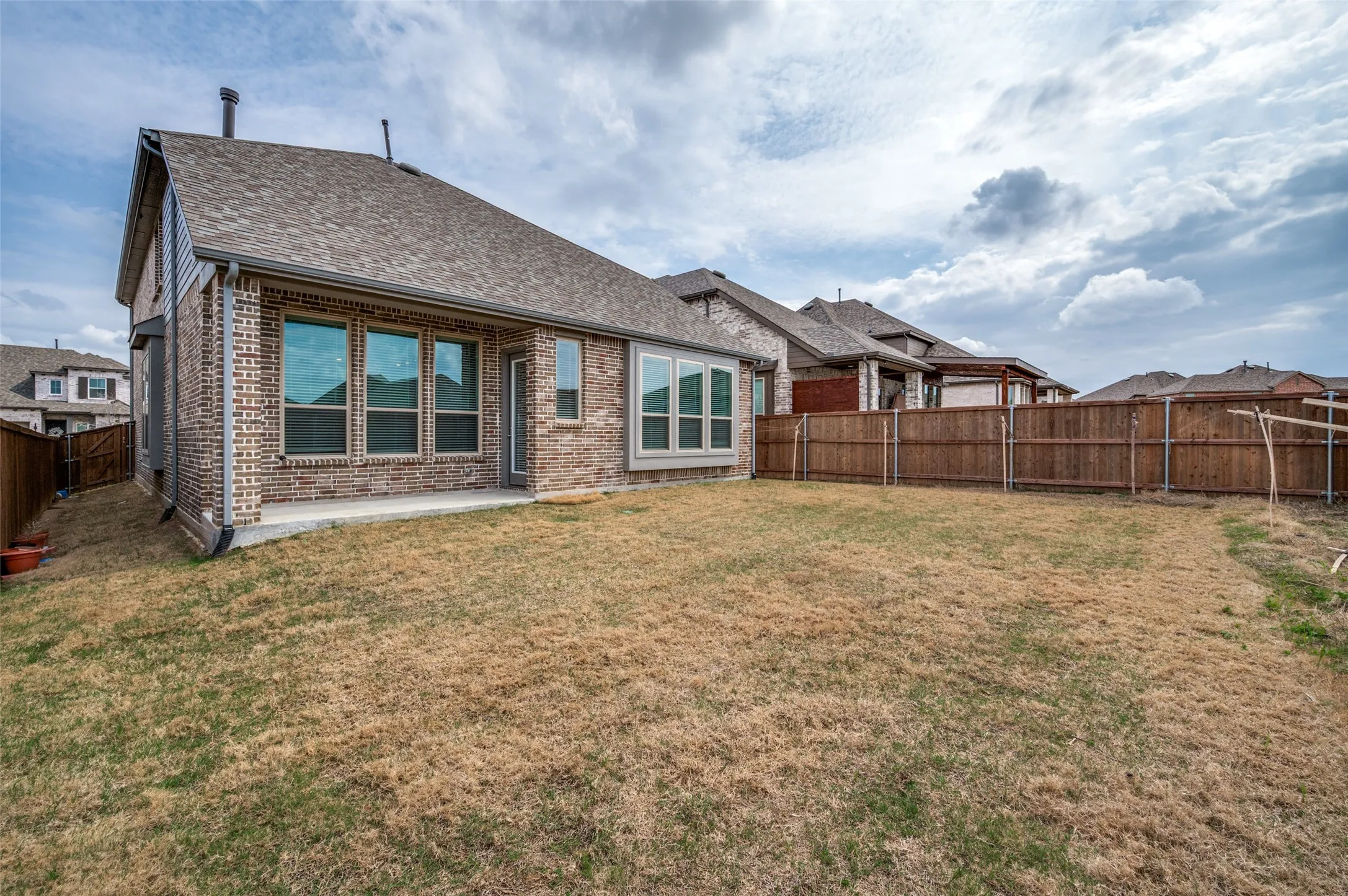 Single Family Residence For Sale in Denton County , 4713 Honeysuckle Court, Aubrey, Texas 76227, 4 Bedroom, 4 Bathroom, 2 Garage spaces, 2,840 Sqft, built in 2023, Preowned, mls#21201220, Real Estate Agent in Aubrey, Homes For Sale in Denton county, Homes For Sale in Aubrey, Realtor in Aubrey Texas, Real Estate Brokerage Independent Realty Texas, Luminita Cordes Realtor