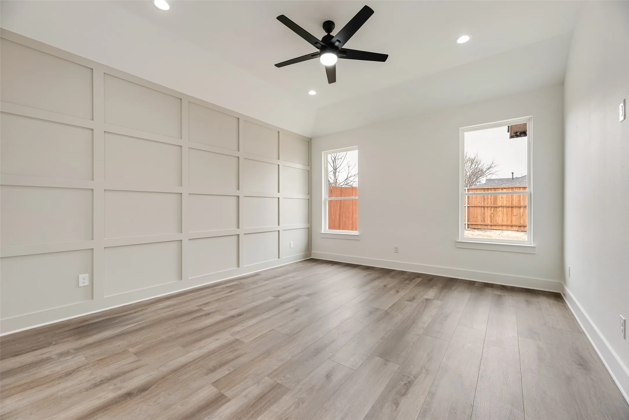Single Family Residence For Sale in Dallas County , 2511 Lea Crest Drive, Dallas, Texas 75216, 4 Bedroom, 2 Bathroom, 2 Garage spaces, 1,632 Sqft, built in 2026, New Construction - Complete, mls#21195681, Real Estate Agent in Dallas, Homes For Sale in Dallas county, Homes For Sale in Dallas, Realtor in Dallas Texas, Real Estate Brokerage Independent Realty Texas, Luminita Cordes Realtor