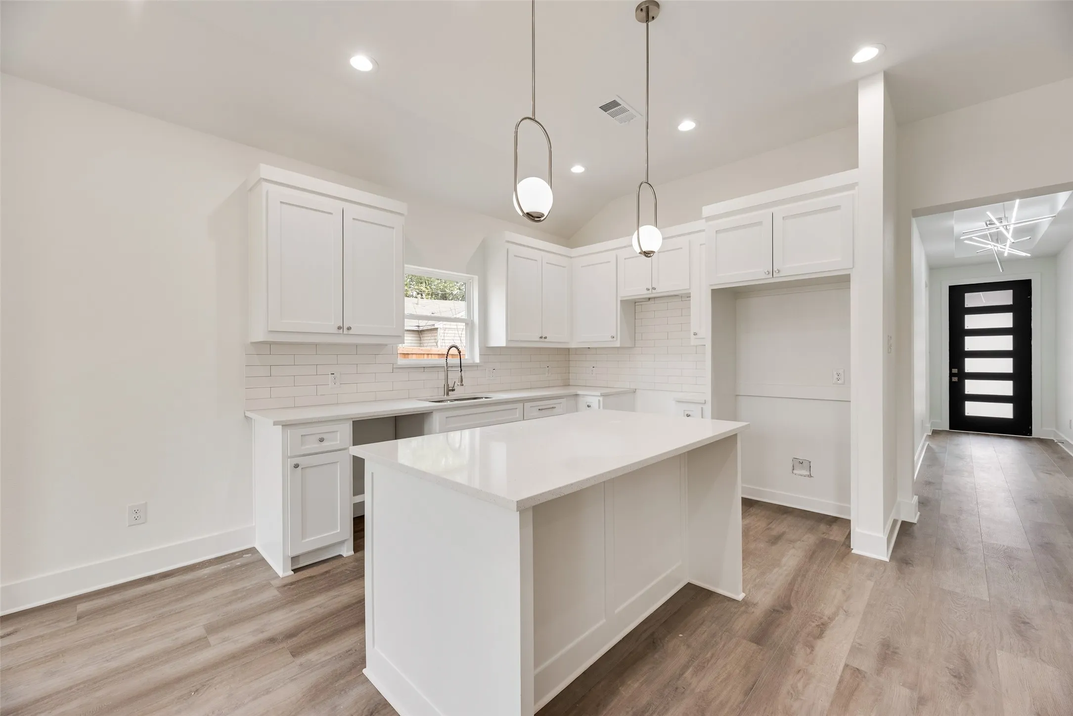Single Family Residence For Sale in Dallas County , 2511 Lea Crest Drive, Dallas, Texas 75216, 4 Bedroom, 2 Bathroom, 2 Garage spaces, 1,632 Sqft, built in 2026, New Construction - Complete, mls#21195681, Real Estate Agent in Dallas, Homes For Sale in Dallas county, Homes For Sale in Dallas, Realtor in Dallas Texas, Real Estate Brokerage Independent Realty Texas, Luminita Cordes Realtor