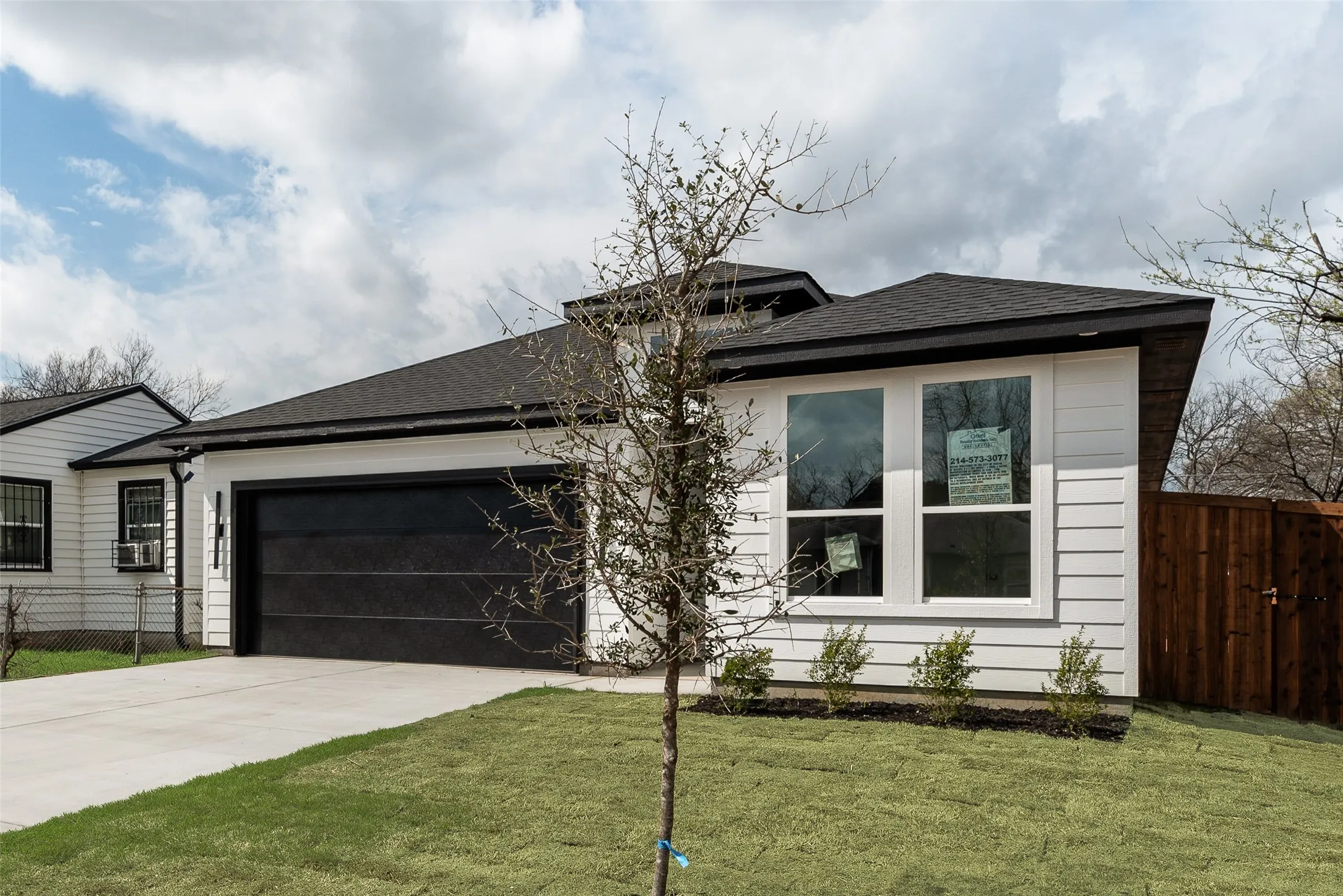 Single Family Residence For Sale in Dallas County , 2511 Lea Crest Drive, Dallas, Texas 75216, 4 Bedroom, 2 Bathroom, 2 Garage spaces, 1,632 Sqft, built in 2026, New Construction - Complete, mls#21195681, Real Estate Agent in Dallas, Homes For Sale in Dallas county, Homes For Sale in Dallas, Realtor in Dallas Texas, Real Estate Brokerage Independent Realty Texas, Luminita Cordes Realtor