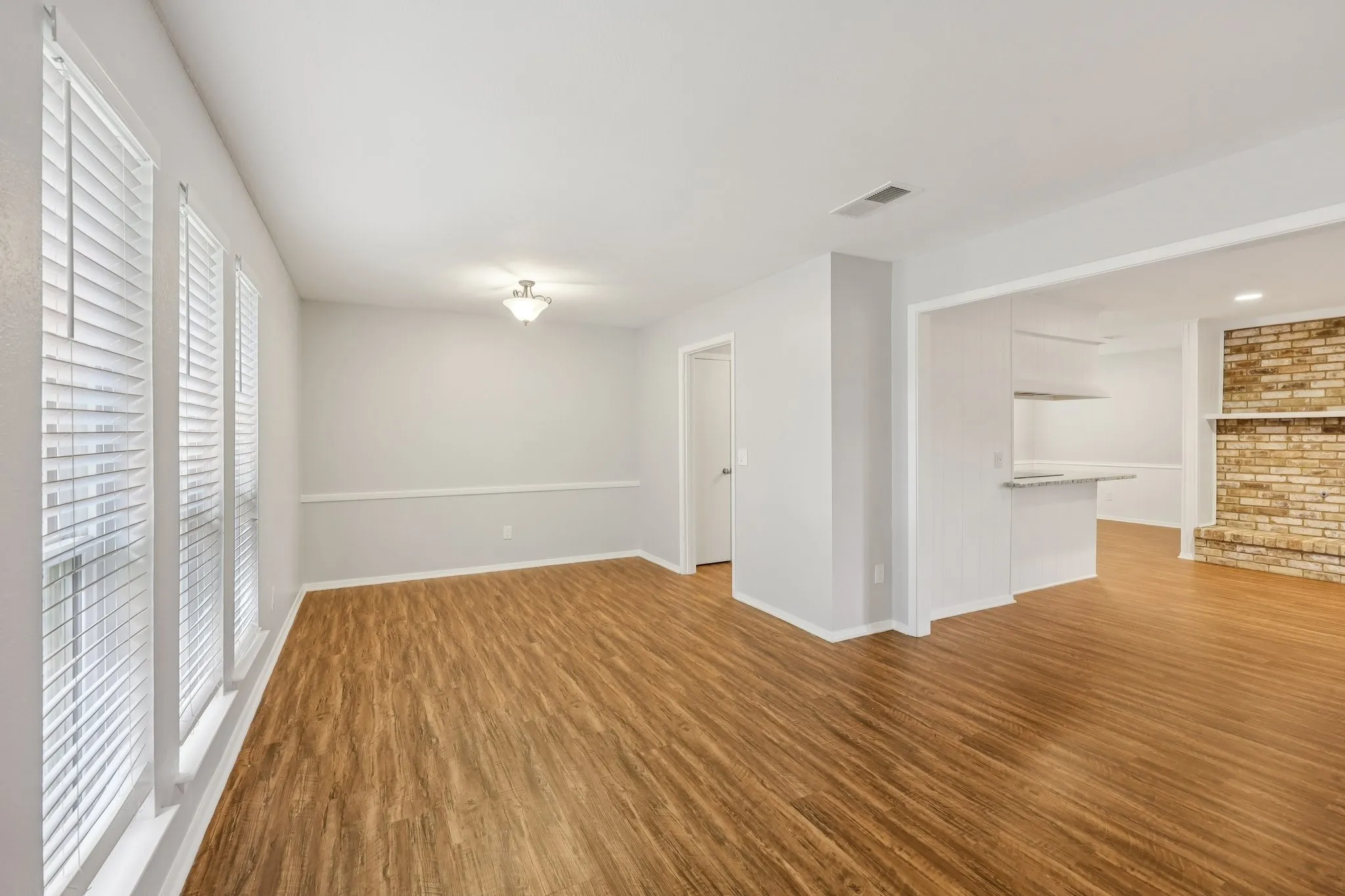 Single Family Residence For Sale in Collin County , 3005 Natalie Drive, Plano, Texas 75074, 3 Bedroom, 2 Bathroom, 2 Garage spaces, 2,227 Sqft, built in 1967, Preowned, mls#21195804, Real Estate Agent in Plano, Homes For Sale in Collin county, Homes For Sale in Plano, Realtor in Plano Texas, Real Estate Brokerage Independent Realty Texas, Luminita Cordes Realtor