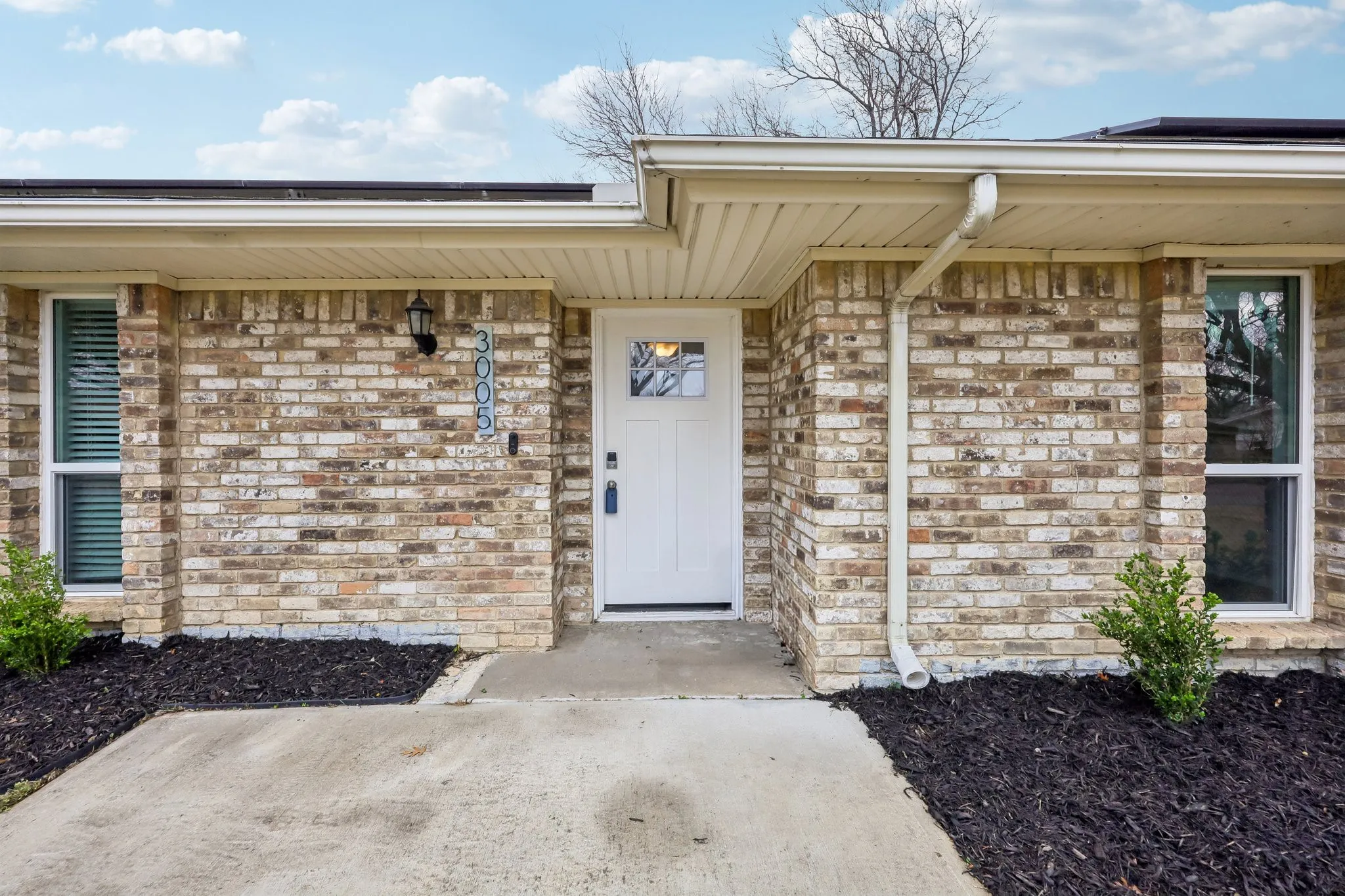 Single Family Residence For Sale in Collin County , 3005 Natalie Drive, Plano, Texas 75074, 3 Bedroom, 2 Bathroom, 2 Garage spaces, 2,227 Sqft, built in 1967, Preowned, mls#21195804, Real Estate Agent in Plano, Homes For Sale in Collin county, Homes For Sale in Plano, Realtor in Plano Texas, Real Estate Brokerage Independent Realty Texas, Luminita Cordes Realtor