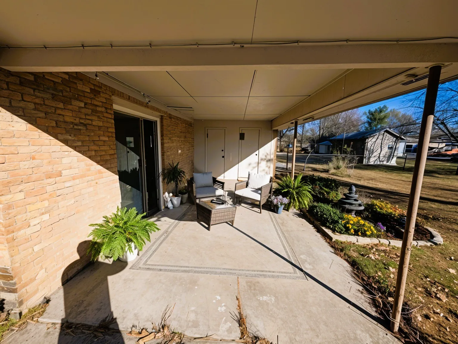 View of patio with an outdoor lounge area