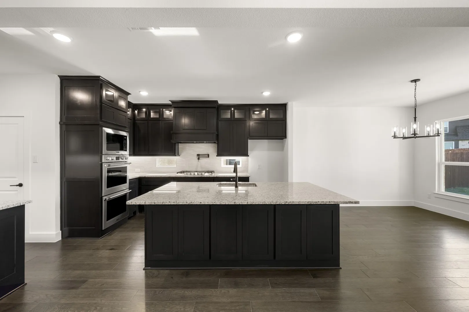 2544 Baypoint- Kitchen-1