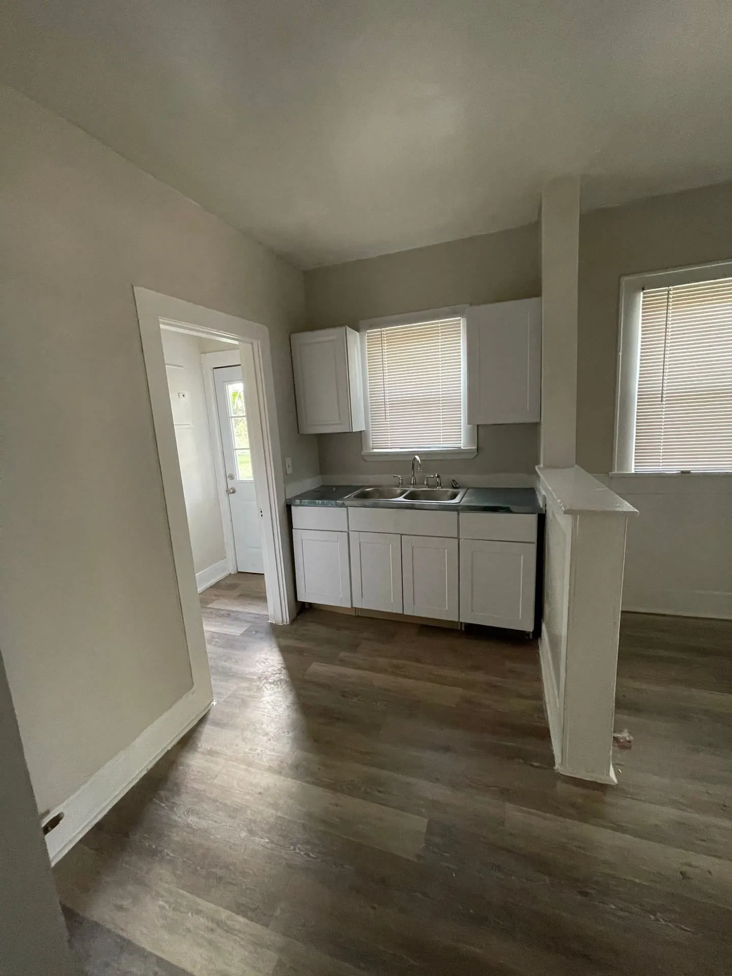 Duplex For Sale in Coleman County , 516 S Nueces, Coleman, Texas 76384, 2 Bedroom, 0, Garage spaces, 0 Sqft, built in 1960, Preowned, mls#21201256, Real Estate Agent in Coleman, Homes For Sale in Coleman county, Homes For Sale in Coleman, Realtor in Coleman Texas, Real Estate Brokerage Independent Realty Texas, Luminita Cordes Realtor