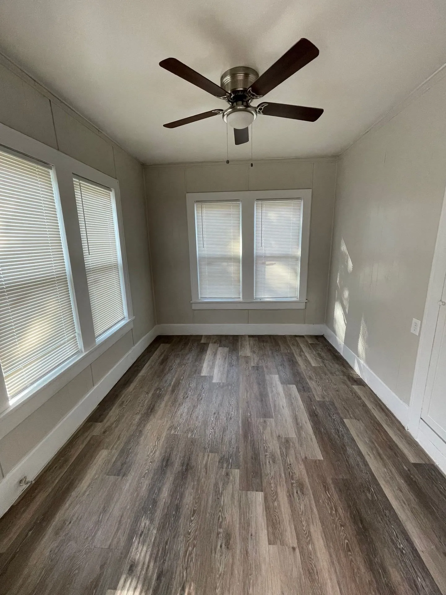 Duplex For Sale in Coleman County , 516 S Nueces, Coleman, Texas 76384, 2 Bedroom, 0, Garage spaces, 0 Sqft, built in 1960, Preowned, mls#21201256, Real Estate Agent in Coleman, Homes For Sale in Coleman county, Homes For Sale in Coleman, Realtor in Coleman Texas, Real Estate Brokerage Independent Realty Texas, Luminita Cordes Realtor
