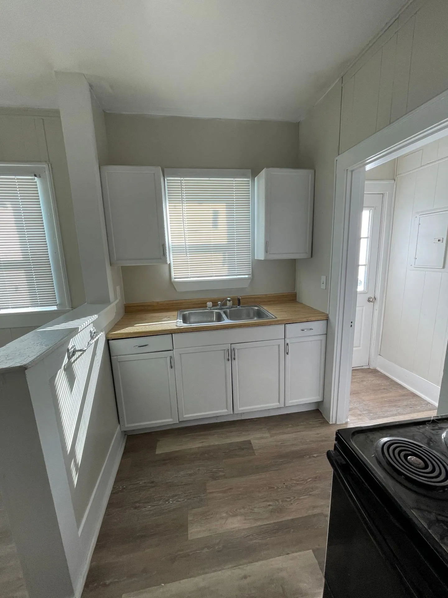 Duplex For Sale in Coleman County , 516 S Nueces, Coleman, Texas 76384, 2 Bedroom, 0, Garage spaces, 0 Sqft, built in 1960, Preowned, mls#21201256, Real Estate Agent in Coleman, Homes For Sale in Coleman county, Homes For Sale in Coleman, Realtor in Coleman Texas, Real Estate Brokerage Independent Realty Texas, Luminita Cordes Realtor
