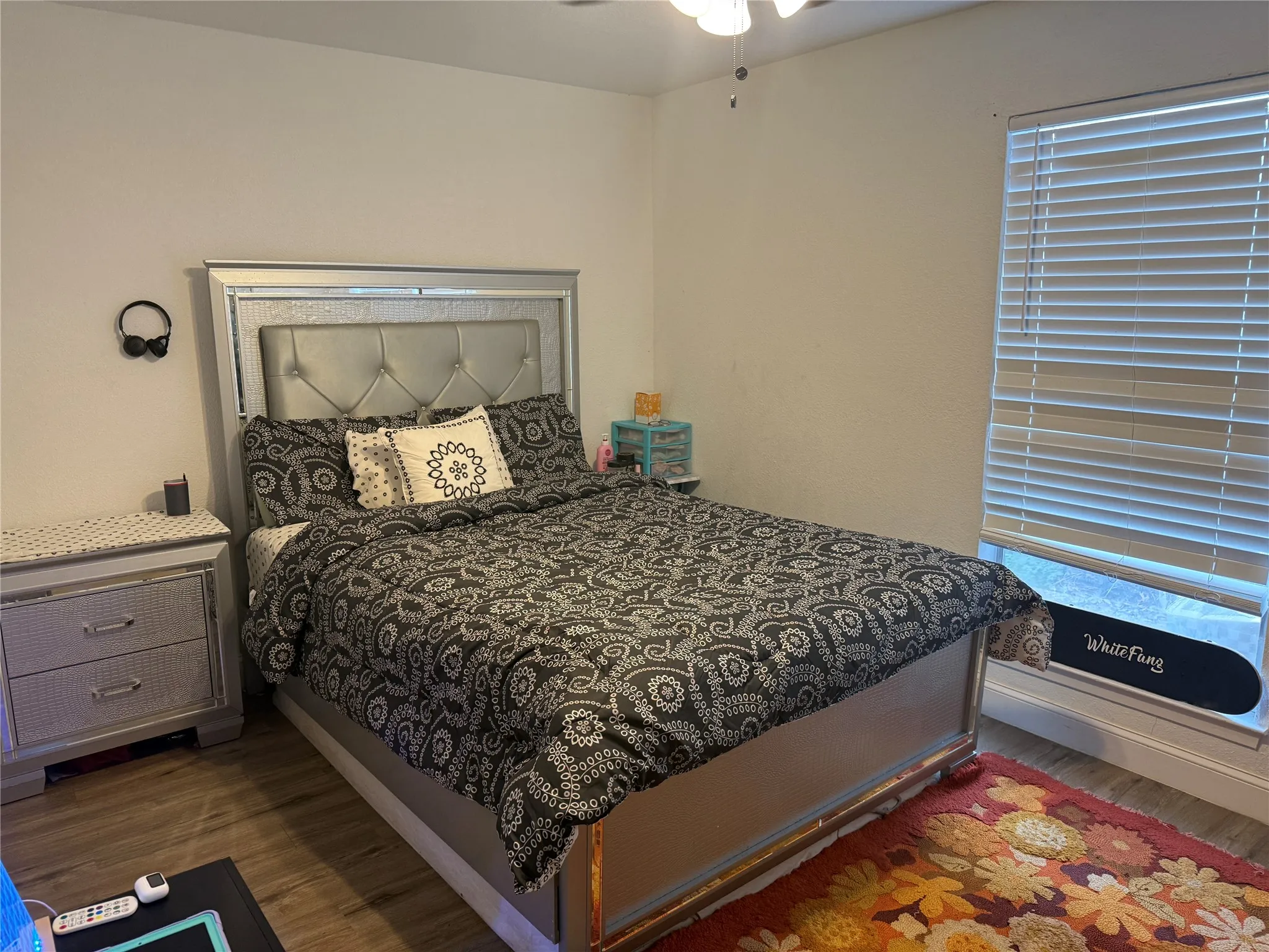 Townhouse For Sale in Dallas County , 9822 Amberton Parkway, Dallas, Texas 75243, 3 Bedroom, 2 Bathroom, Garage spaces, 1,715 Sqft, built in 1978, Preowned, mls#21199926, Real Estate Agent in Dallas, Homes For Sale in Dallas county, Homes For Sale in Dallas, Realtor in Dallas Texas, Real Estate Brokerage Independent Realty Texas, Luminita Cordes Realtor