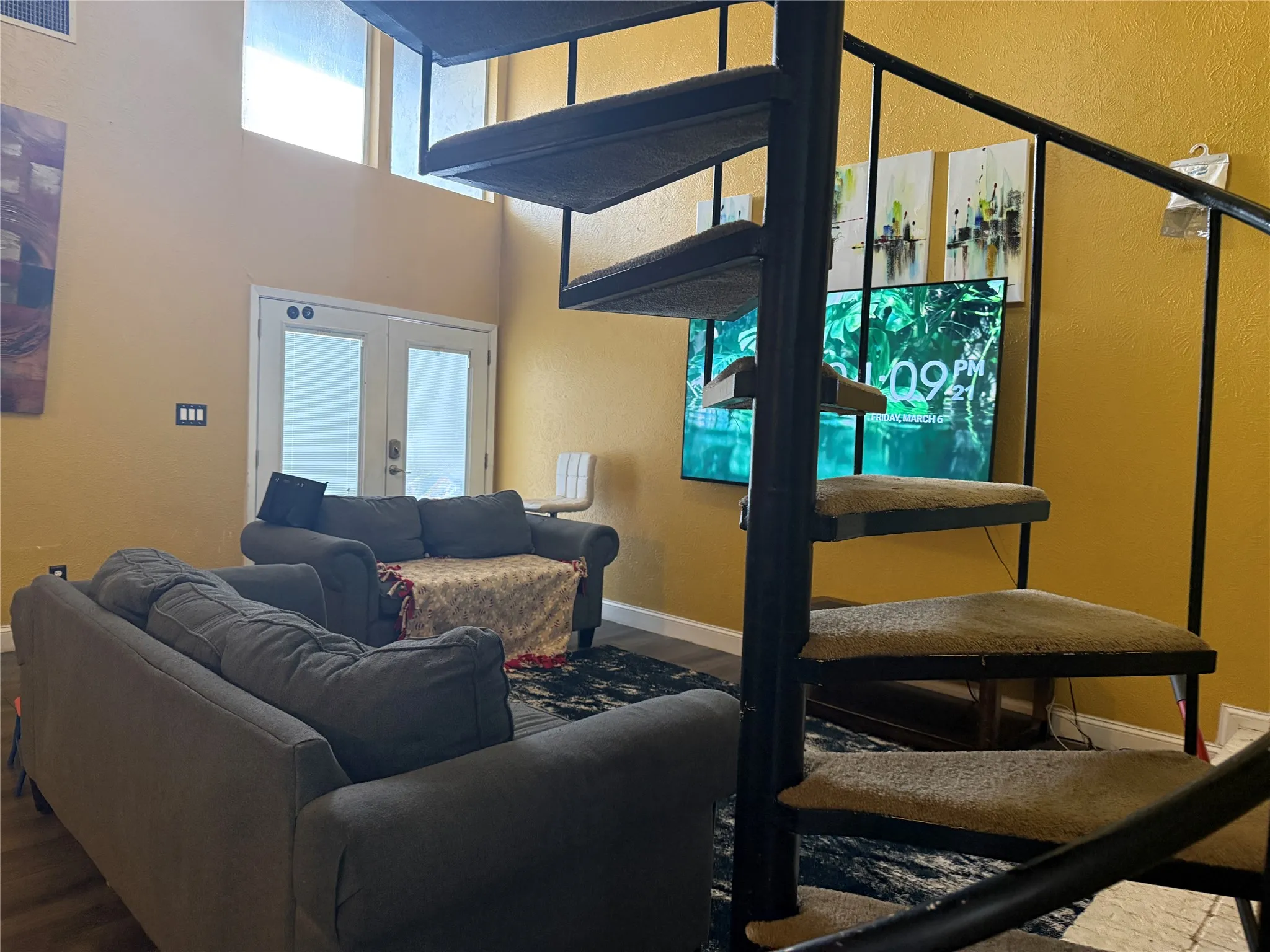 Townhouse For Sale in Dallas County , 9822 Amberton Parkway, Dallas, Texas 75243, 3 Bedroom, 2 Bathroom, Garage spaces, 1,715 Sqft, built in 1978, Preowned, mls#21199926, Real Estate Agent in Dallas, Homes For Sale in Dallas county, Homes For Sale in Dallas, Realtor in Dallas Texas, Real Estate Brokerage Independent Realty Texas, Luminita Cordes Realtor