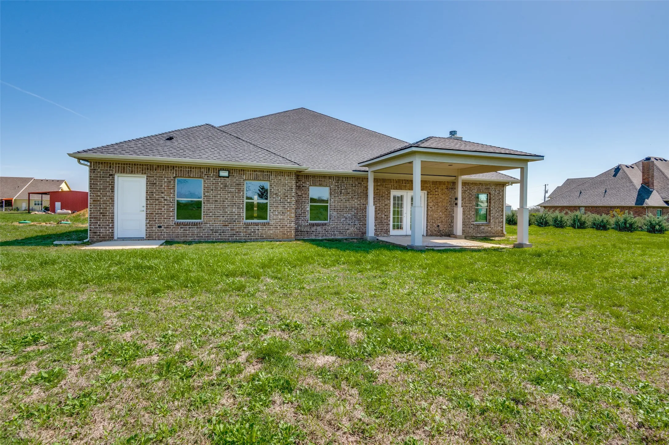 Single Family Residence For Sale in Ellis County , 760 Alysa Lane, Waxahachie, Texas 75167, 5 Bedroom, 5 Bathroom, 2 Garage spaces, 4,891 Sqft, built in 2022, mls#21198668, Real Estate Agent in Waxahachie, Homes For Sale in Ellis county, Homes For Sale in Waxahachie, Realtor in Waxahachie Texas, Real Estate Brokerage Independent Realty Texas, Luminita Cordes Realtor